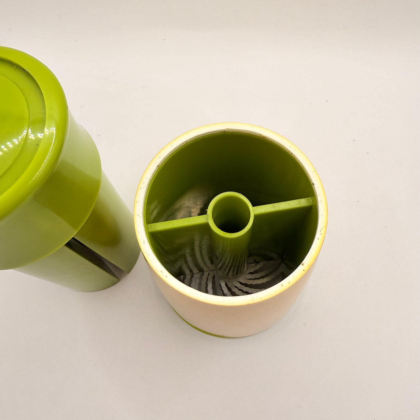 Manual Handheld Herb Grinder