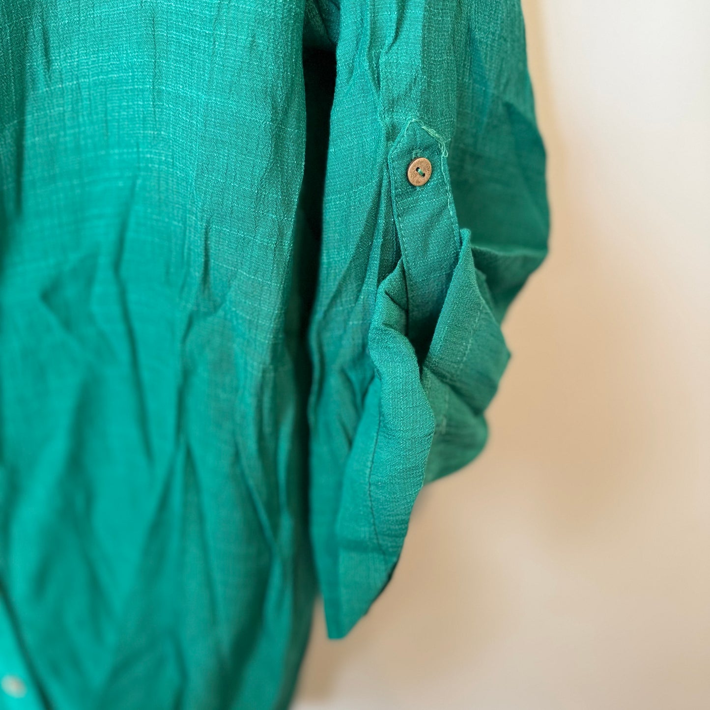 Millers size 16 woman green volume hammered rayon button thru blouse - blouses top womenās apparel