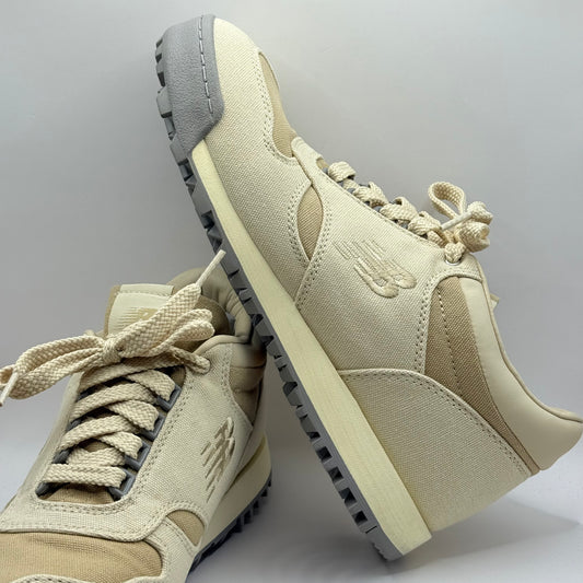 New balance rainier low – men’s size 10 - sneakers original photo - what’s new women’s shoes