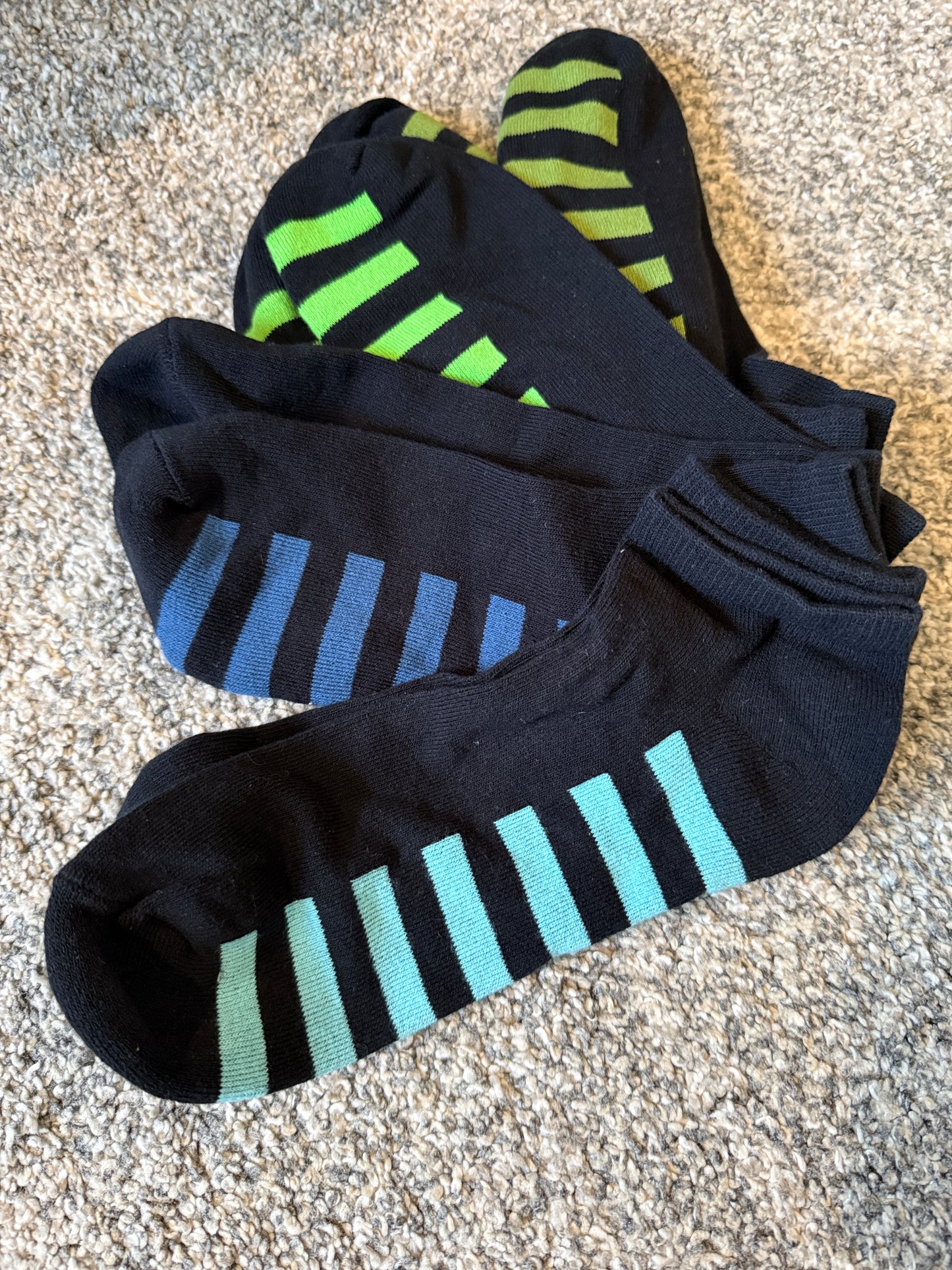 4 Pack Men’s Striped Crew Socks - Black with Blue/Green - OSFM