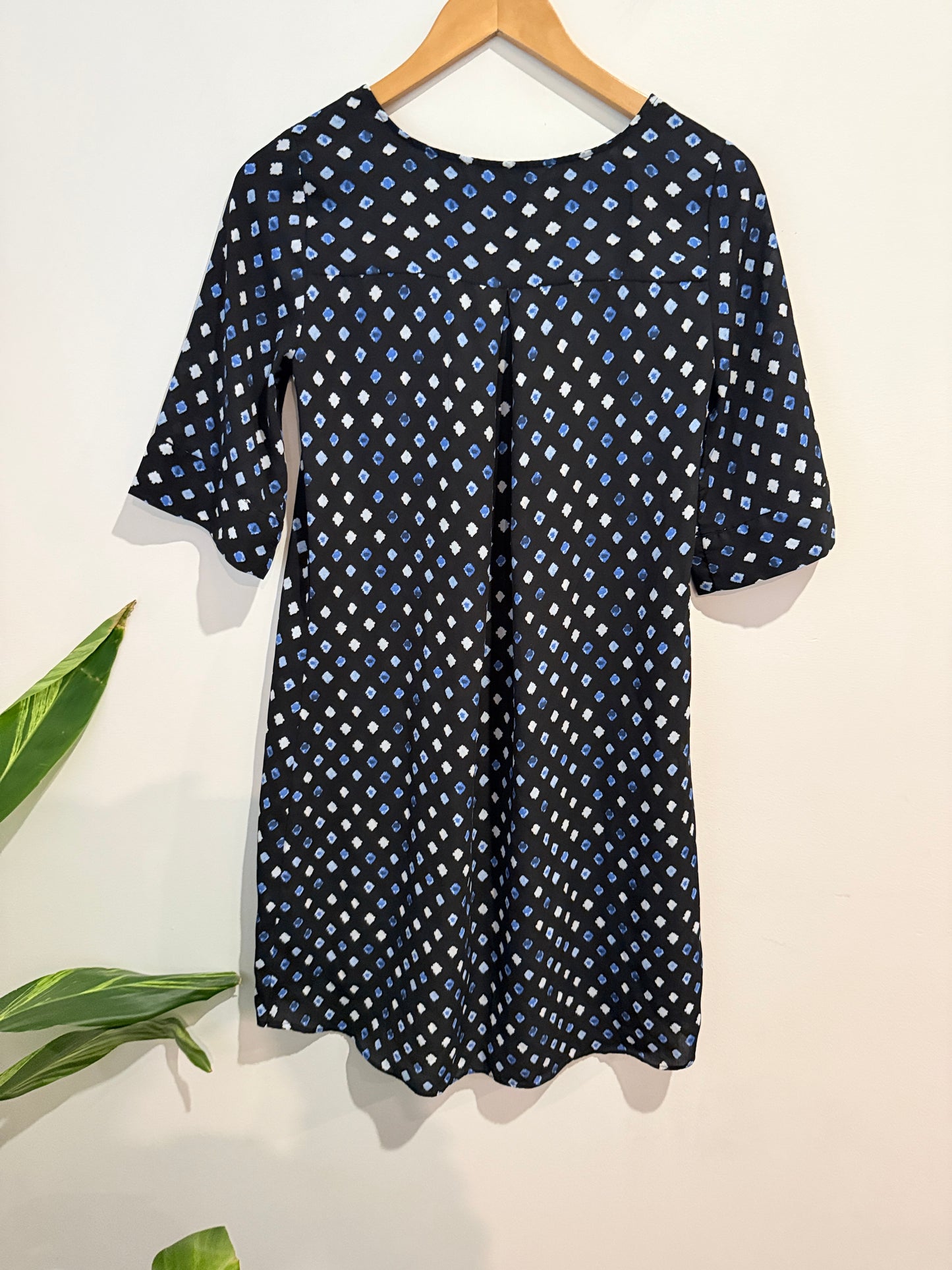 Glassons Black & Blue Diamond Print Shift Dress - Size 6