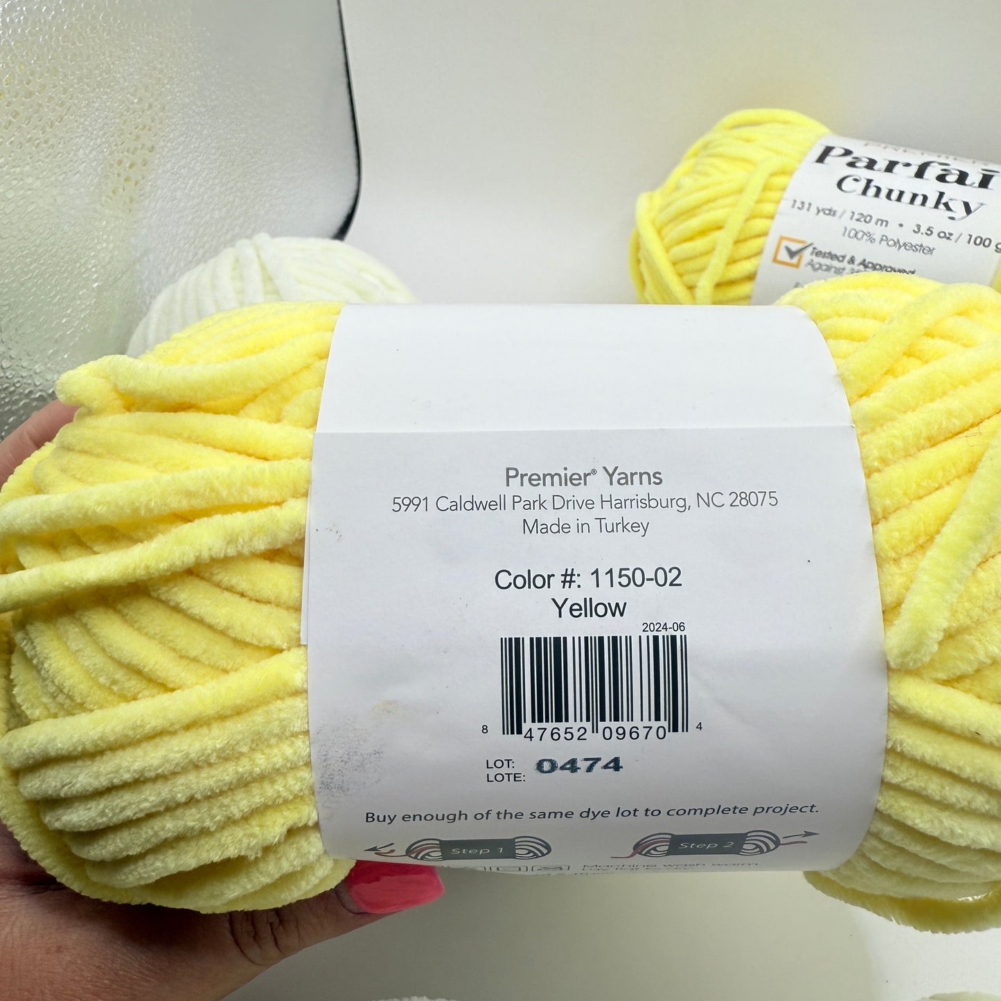 Premier Parfait Chunky Yarn Bundle Cream & Yellow 4 Skeins x 100g