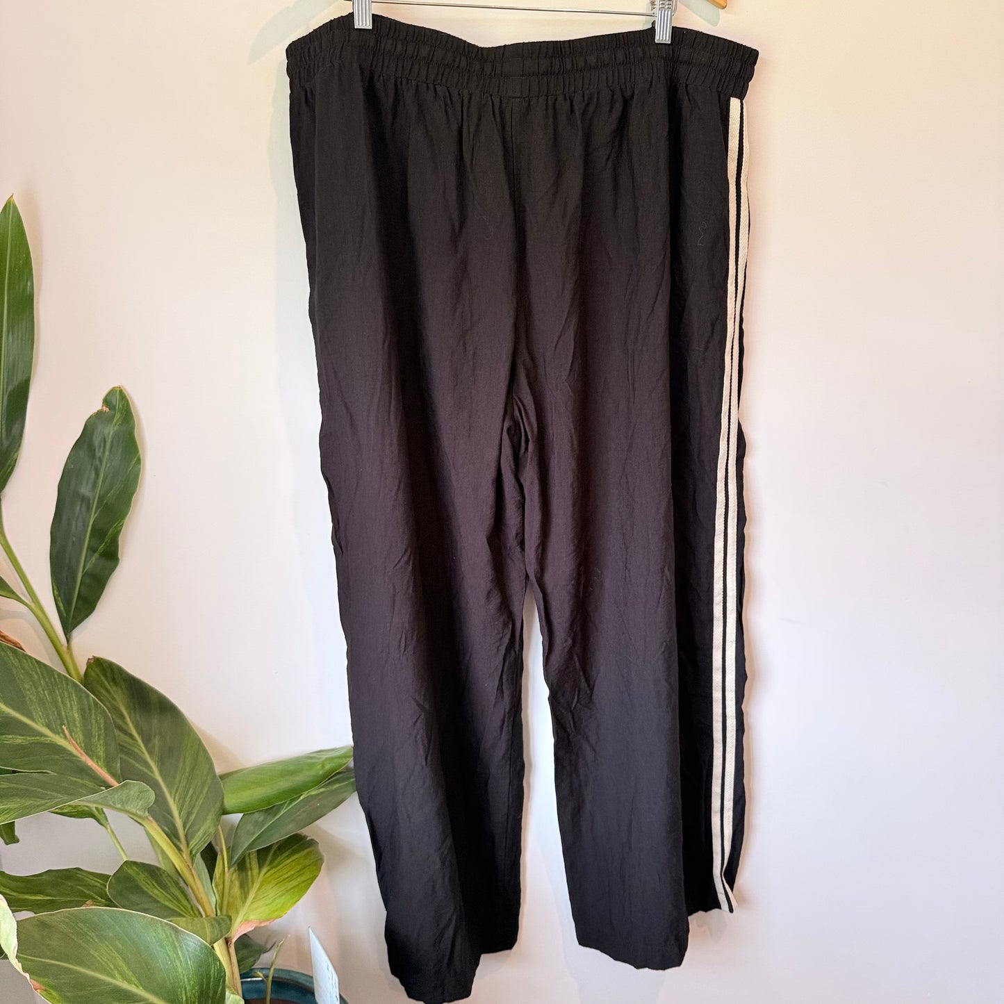 RUBY Corvette Trouser - Black - Size 24