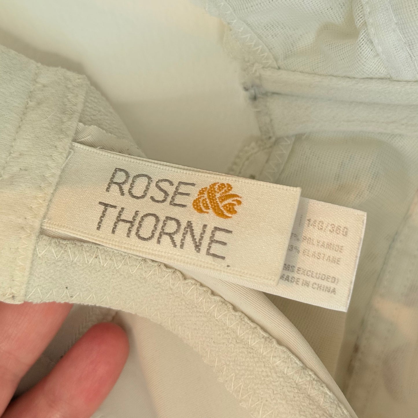 Rose thorn floral lace bra – size 14g/36g - bras special categories women’s apparel
