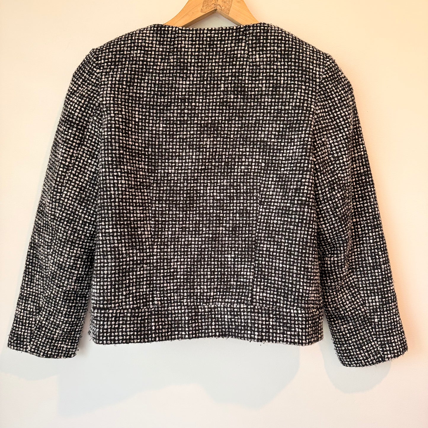 Sadie collection tweed jacket - size 10 - coats & jackets condition: used - original photo - top - what’s new women’s