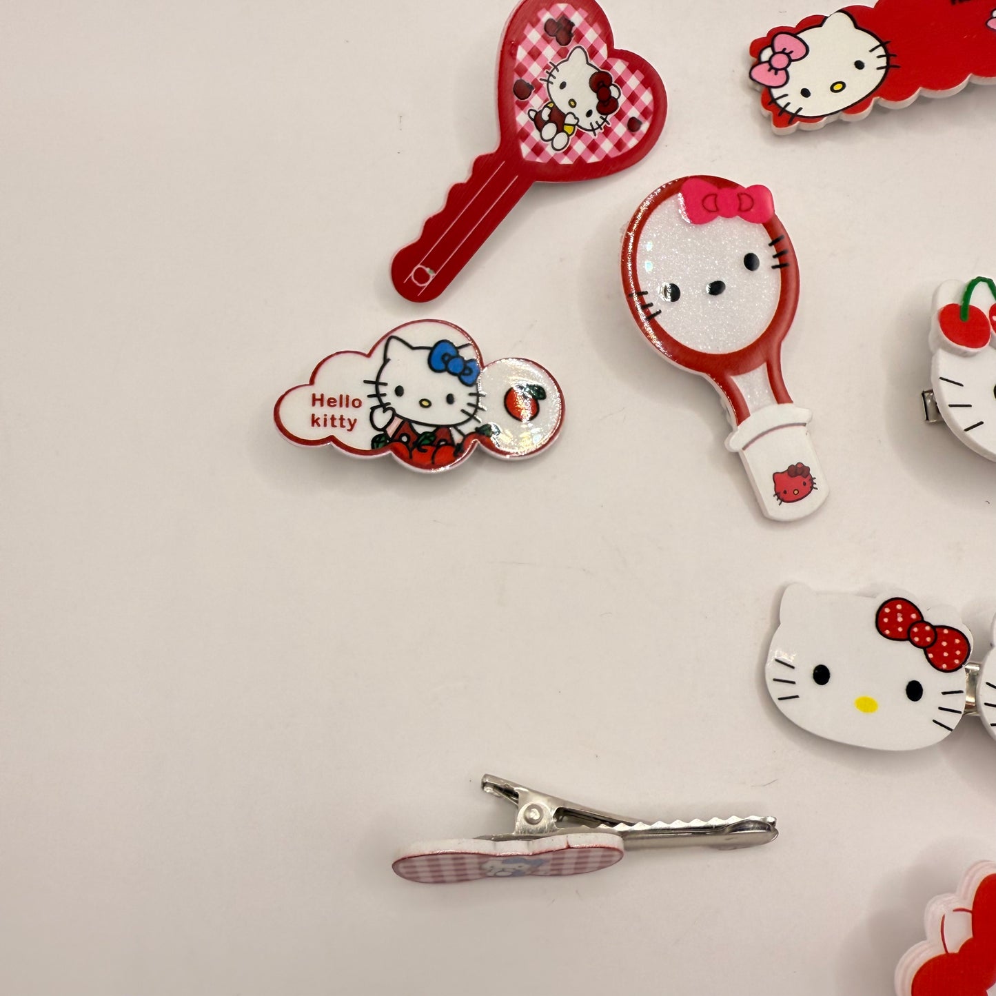 Set of 10 Hello Kitty Themed Hair Clips