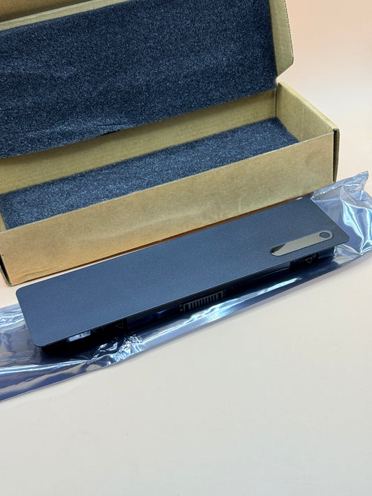 Dell XPS Laptop Battery 11.1V 56Wh for for Dell XPS 14, 15 & 17 Laptops