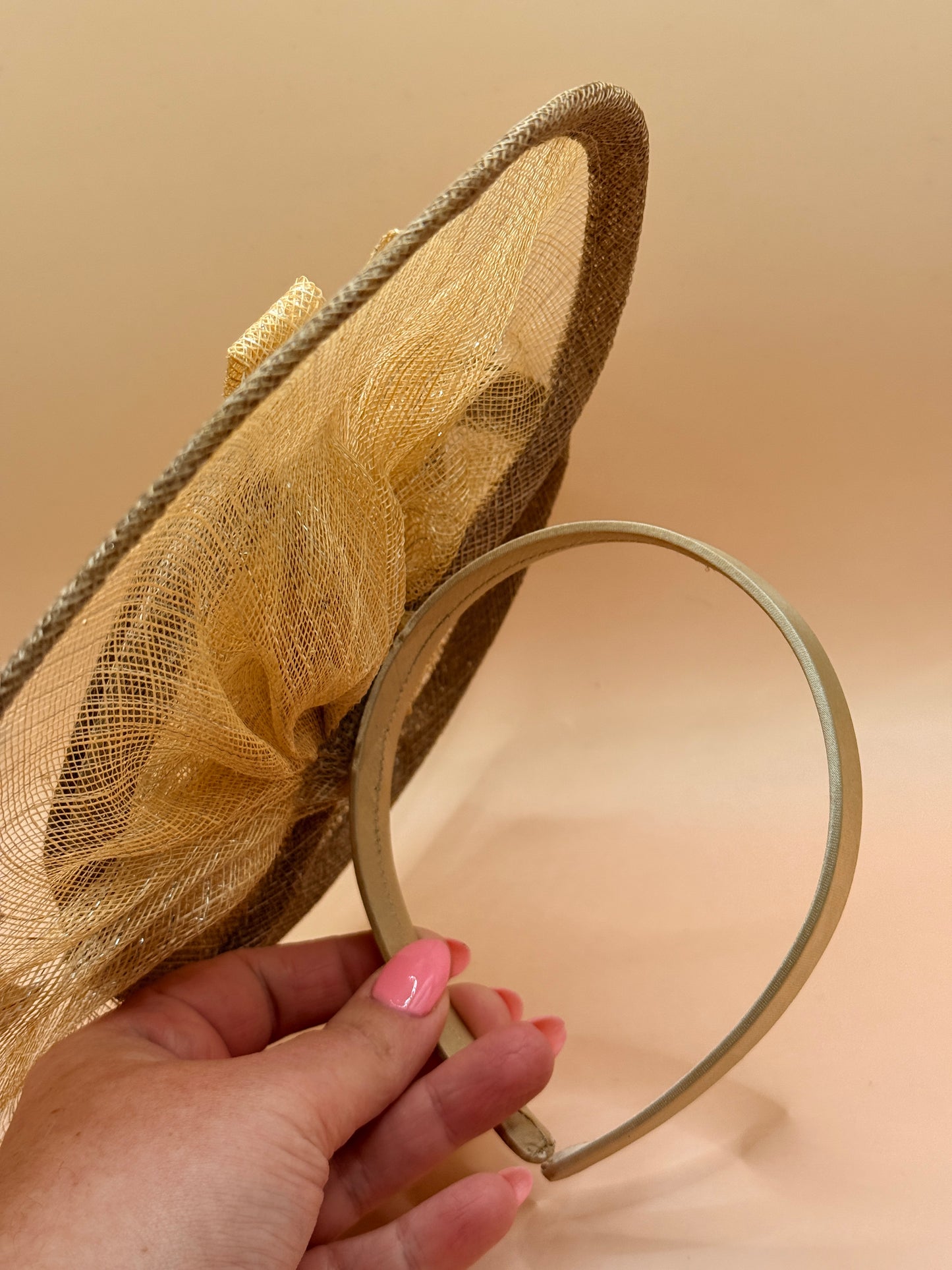 Elegant Fascinator Headband for Weddings, Races & Special Occasions