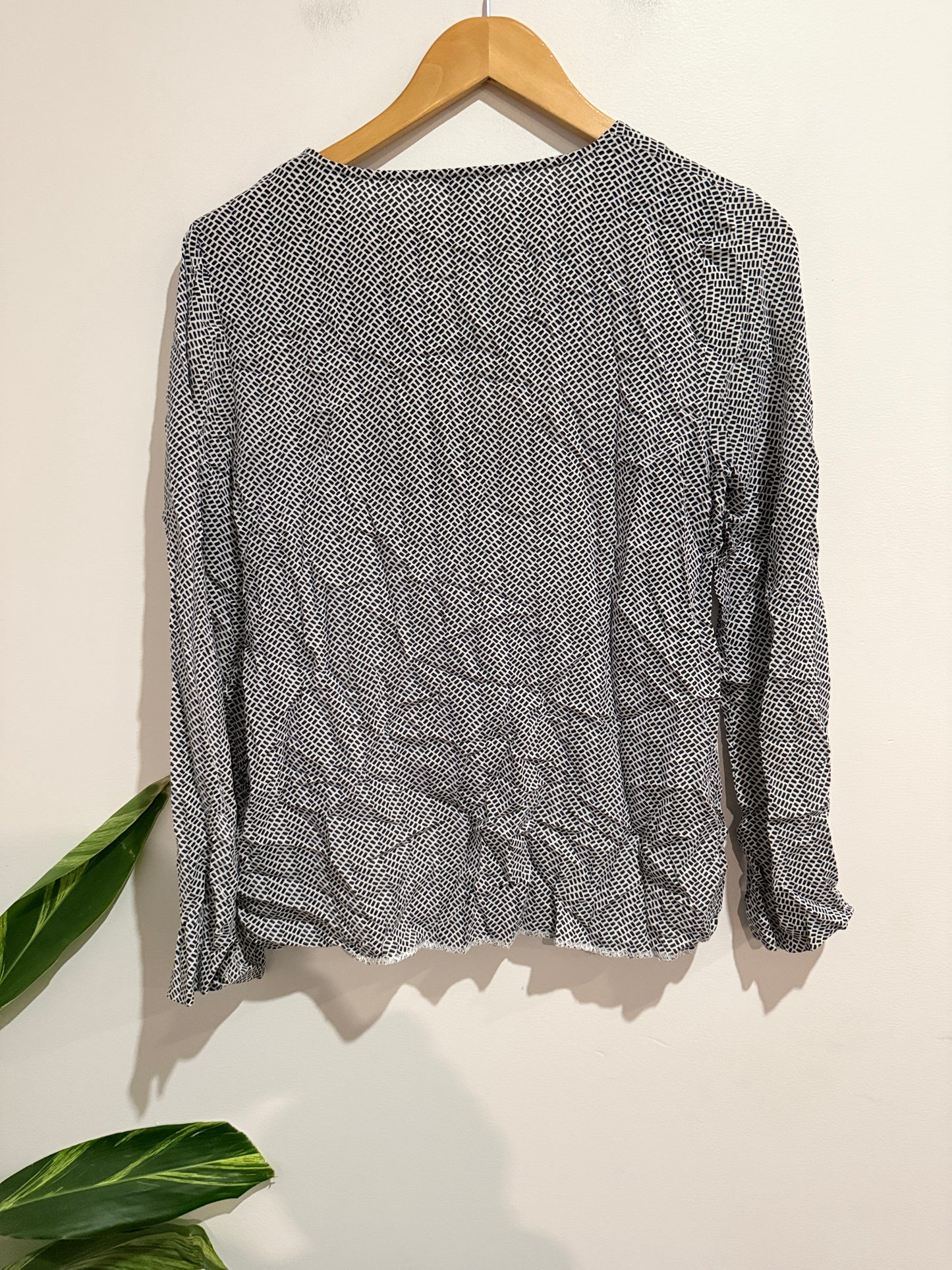 Elwood Chevron Pattern Long Sleeve Shirt Size 8