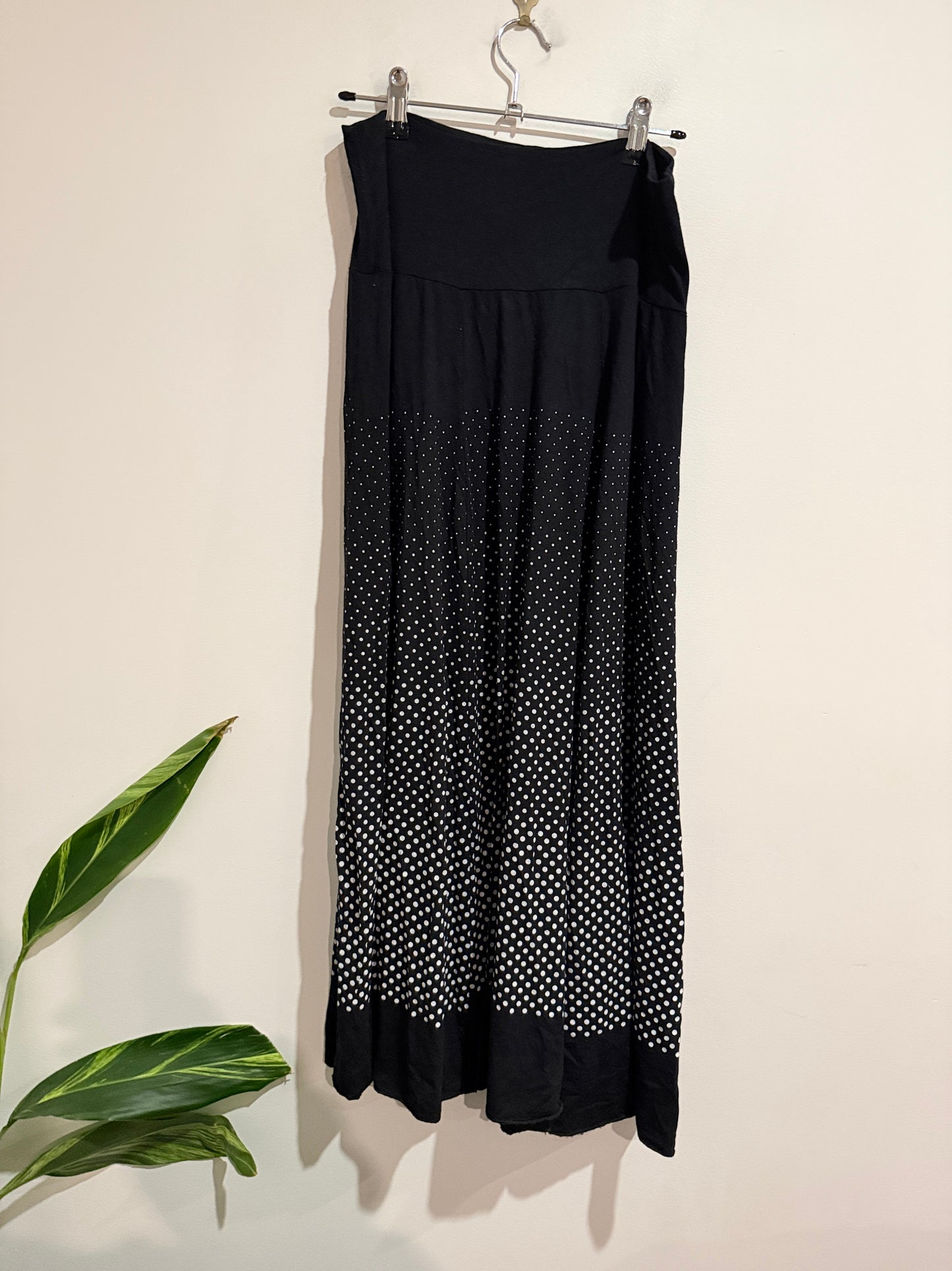 Brand Unknown Polka Dot Pattern Maxi Skirt Size Waist 74cm