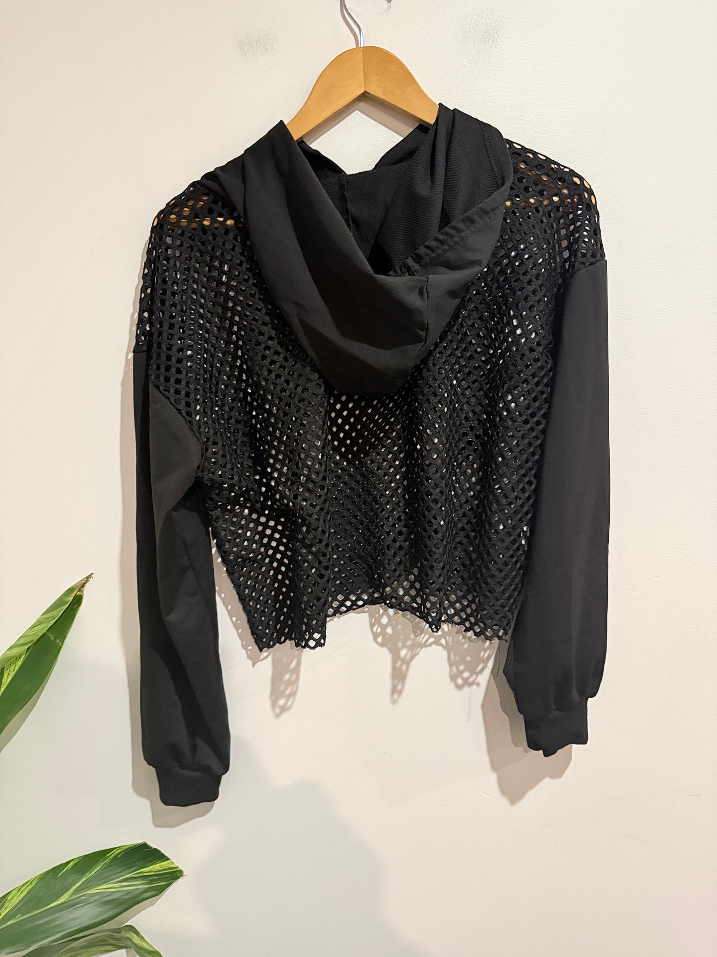 Brand Unknown Mesh Cropped Hoodie Size M | U/Arm to U/Arm 61cm