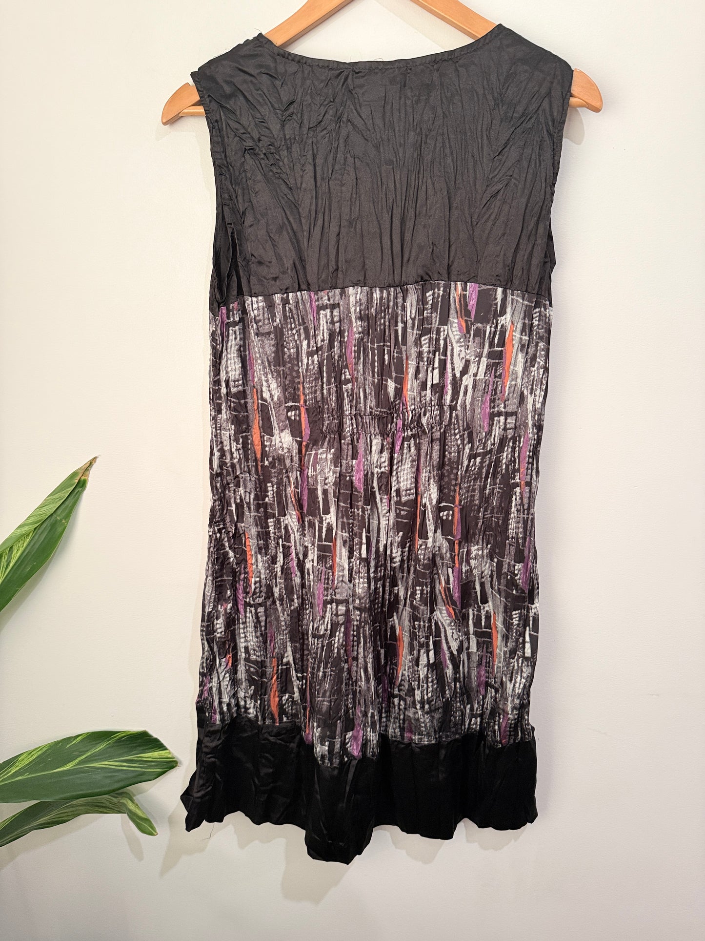 Clarity Sleeveless Dress Size 12