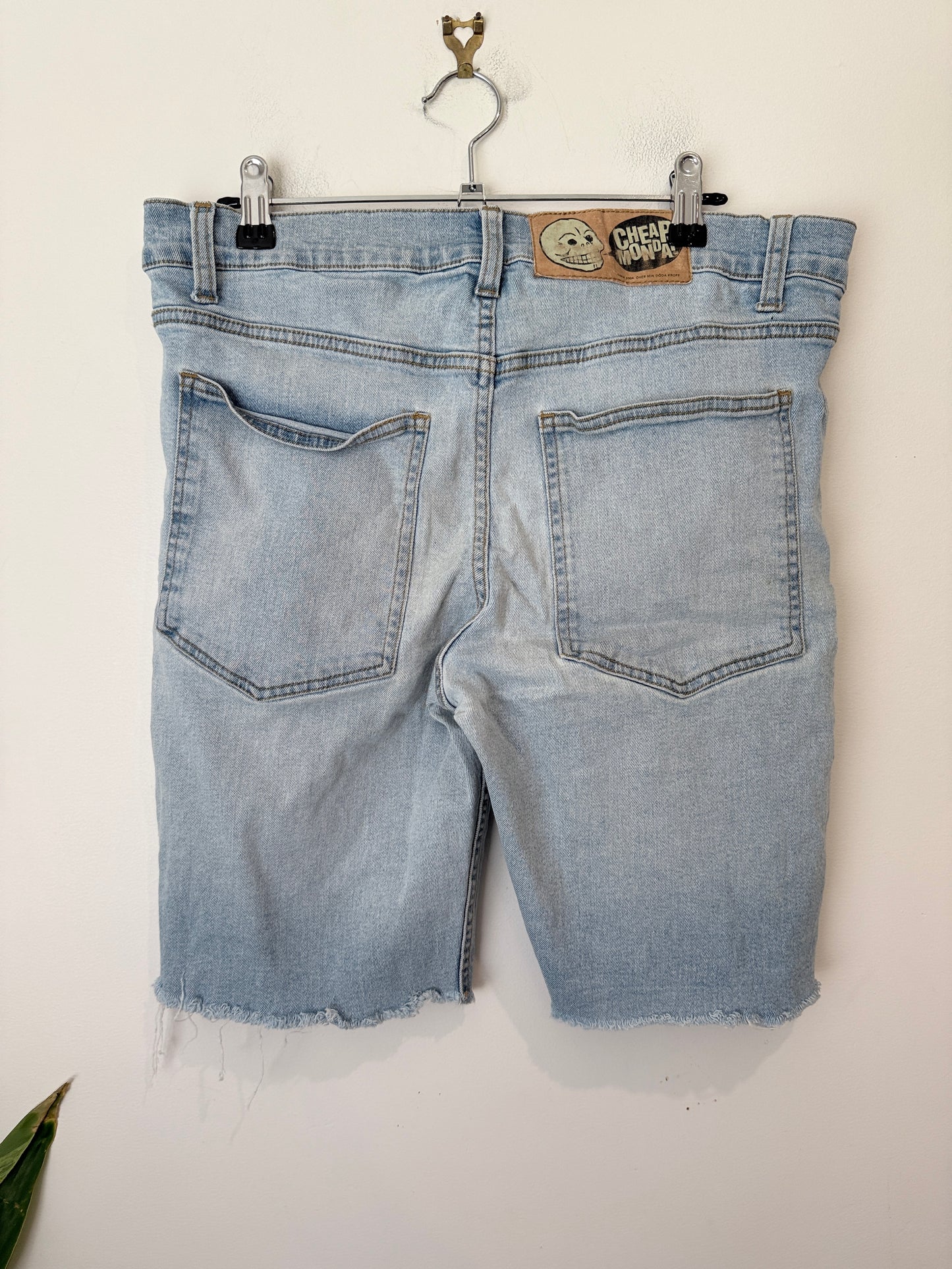 Cheap Monday Light-wash Denim Shorts Size 36/34 | Waist 88cm