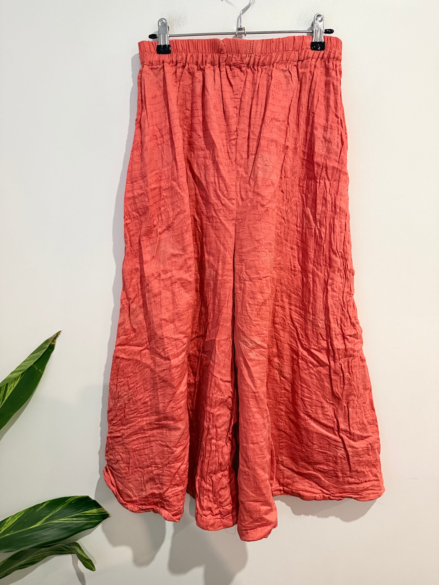 Brand Unknown Wide Leg Pants Size Waist 62cm