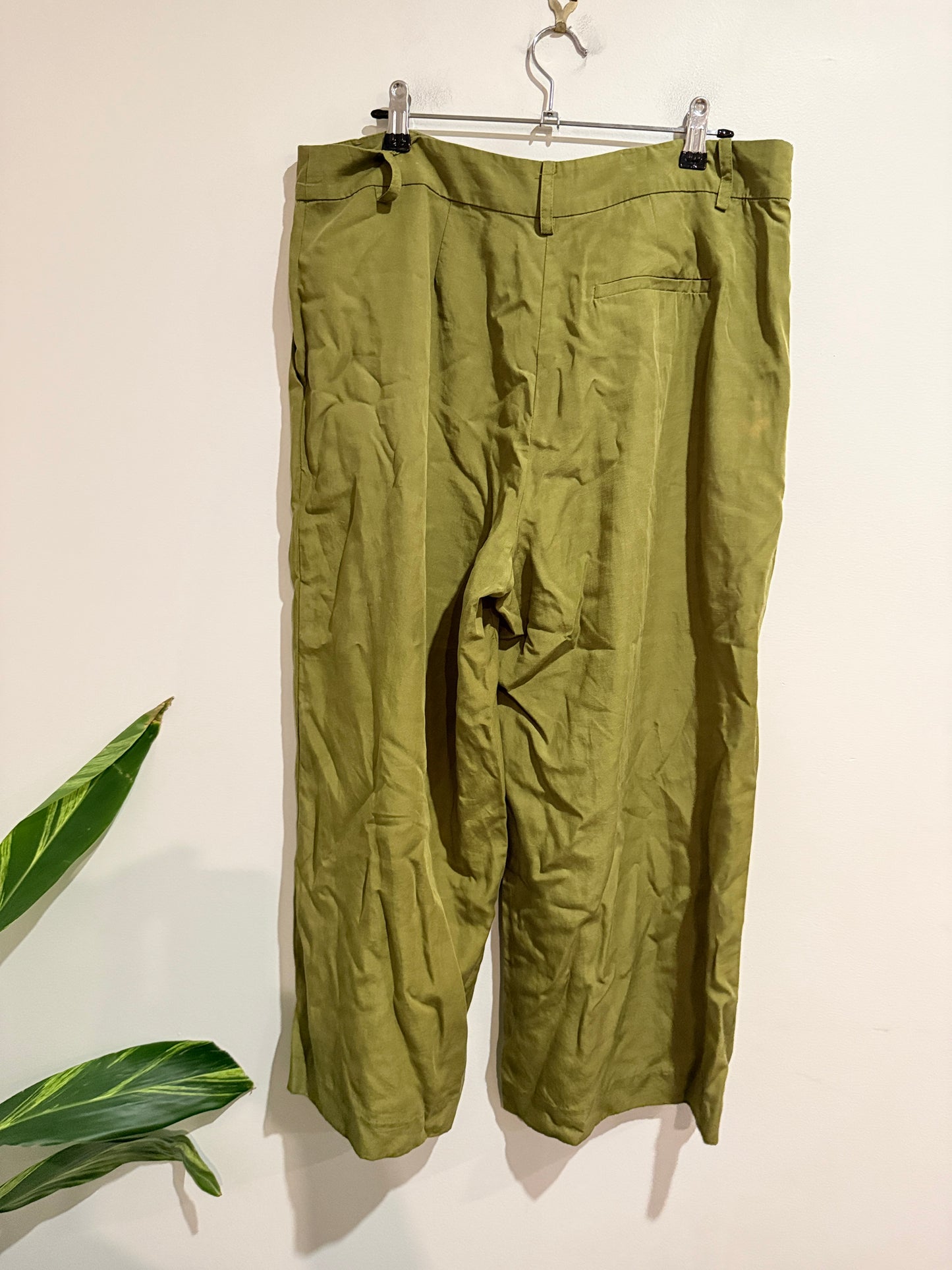 Max Wide-leg Trousers Size Waist 90cm