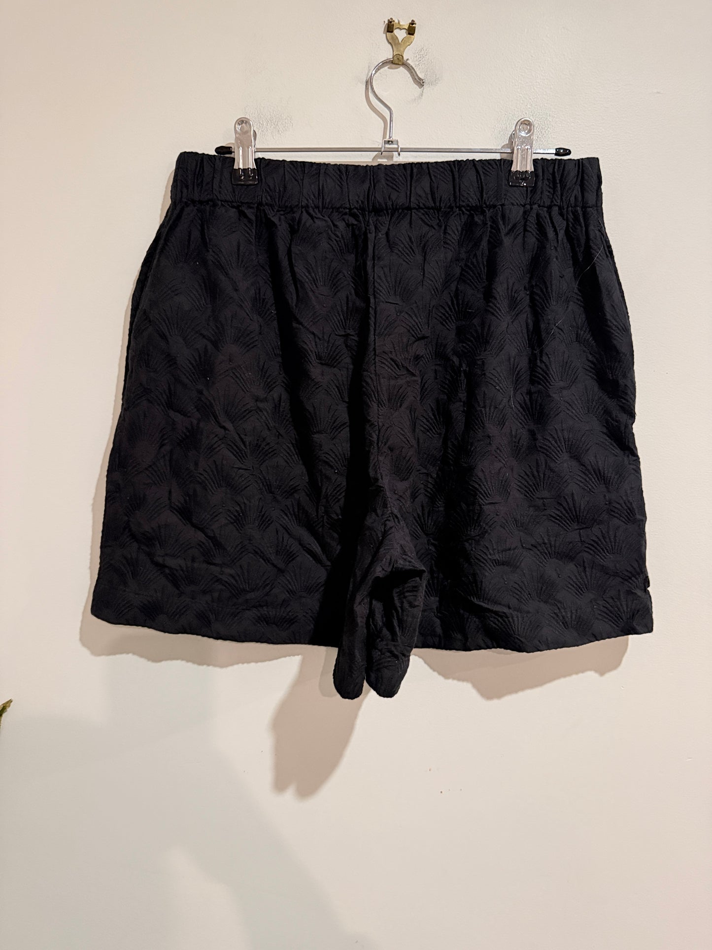 General Flippy Shorts Size M