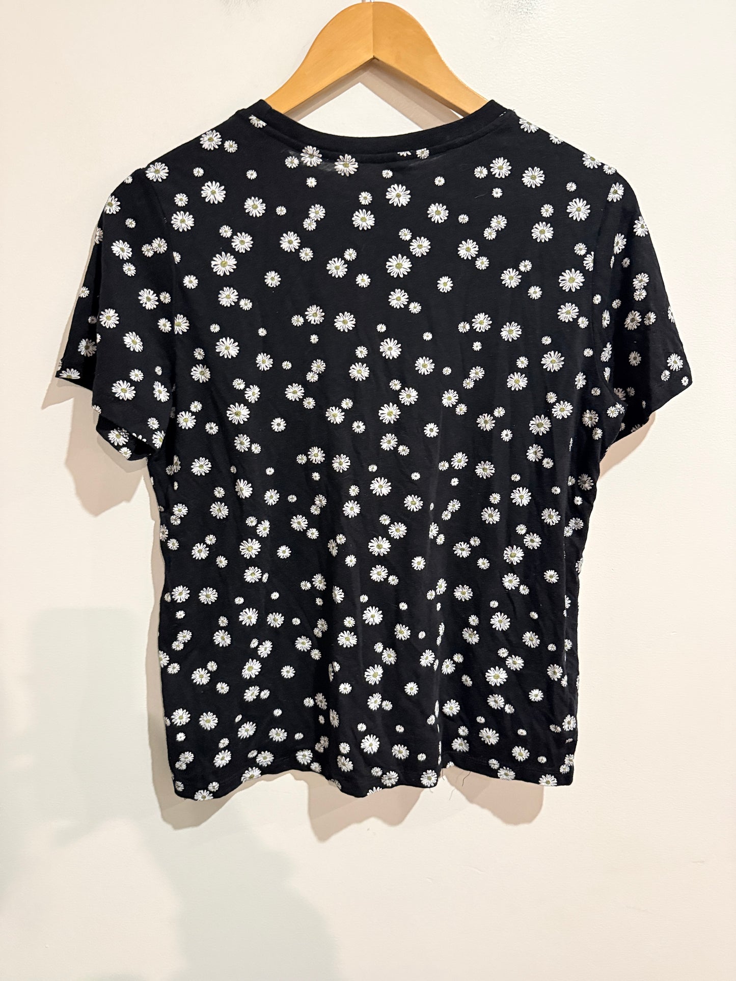 Spirit Black Daisy Print Top - Size 10