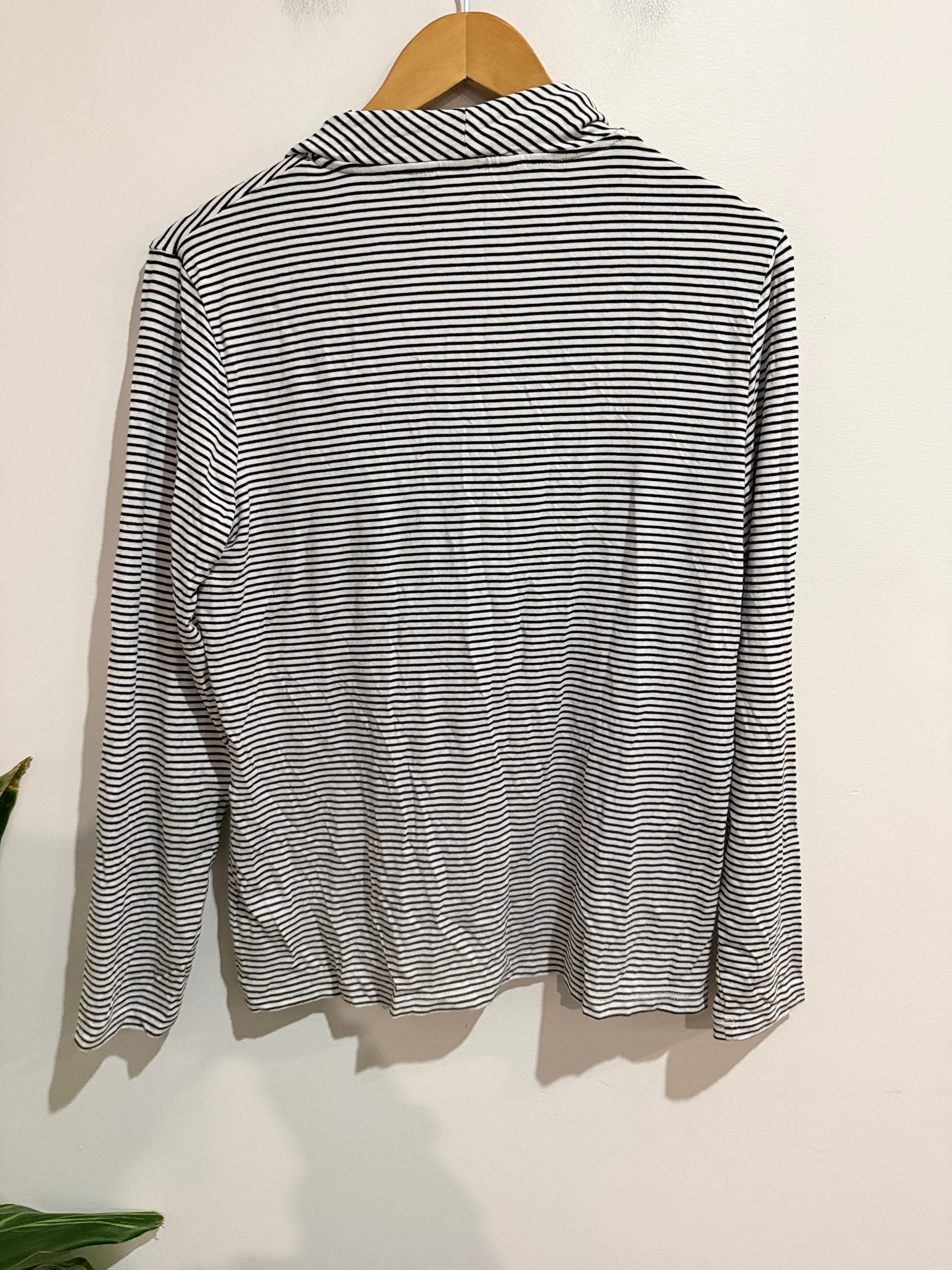 Black Pepper by Breakaway Black & White Stripe Cowl Neck Top - Size 14