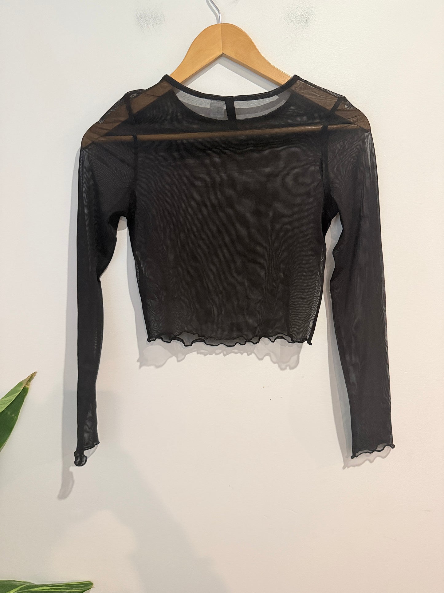 Divided by H&M Black Mesh Long Sleeve Crop Top - Size S