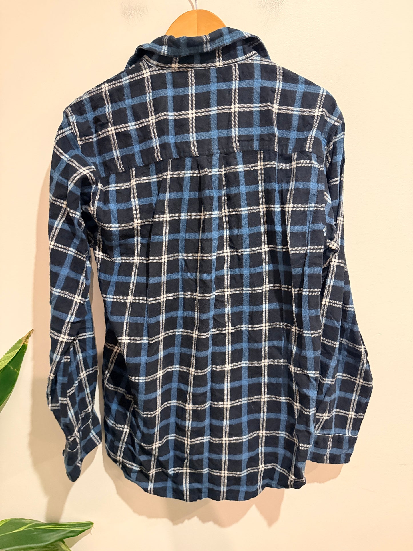 Brand Unknown Checked Shirt Size U/Arm to U/Arm 58cm