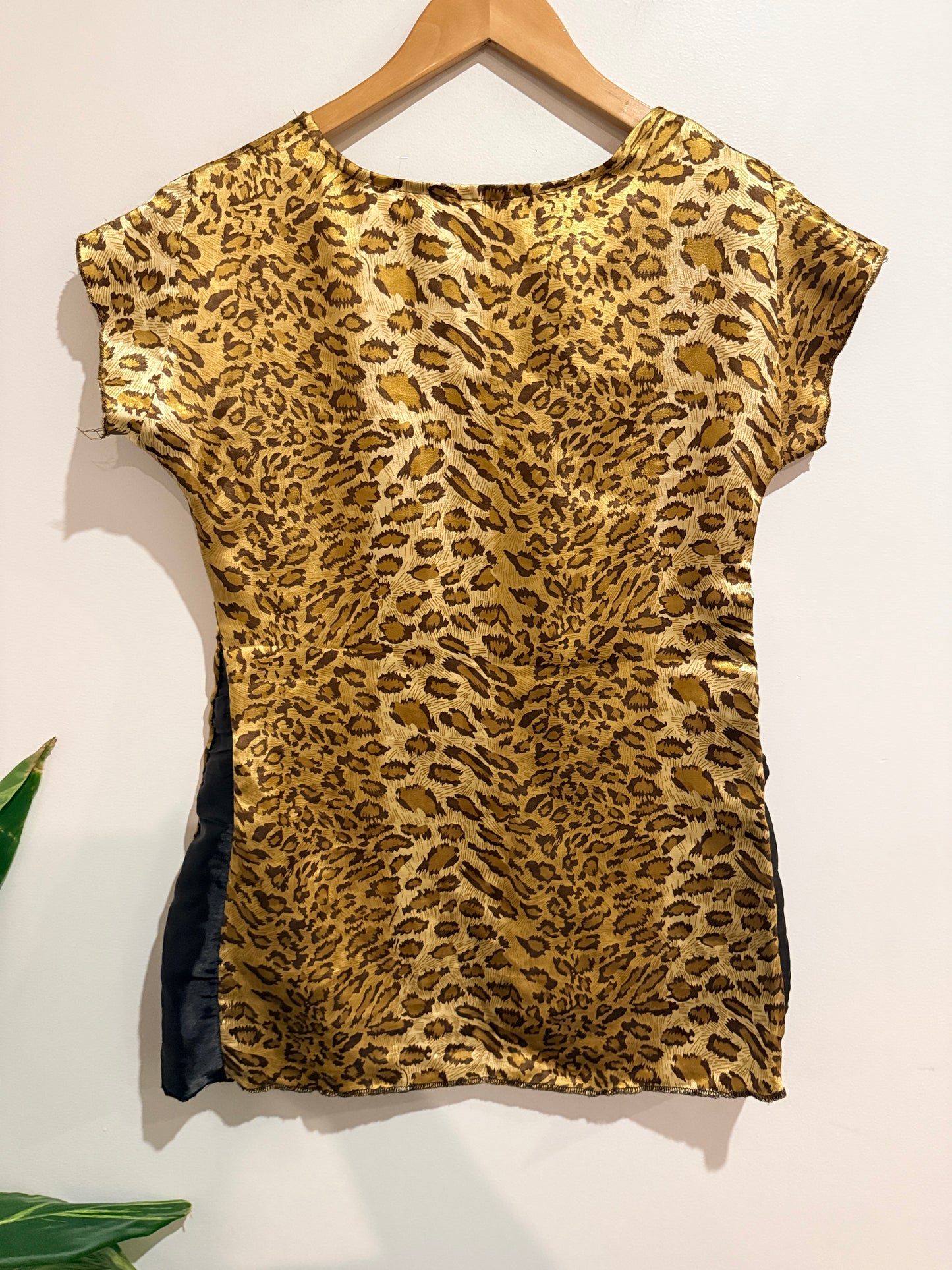 Brand Unknown Animal Print Top - 44cm u/arm