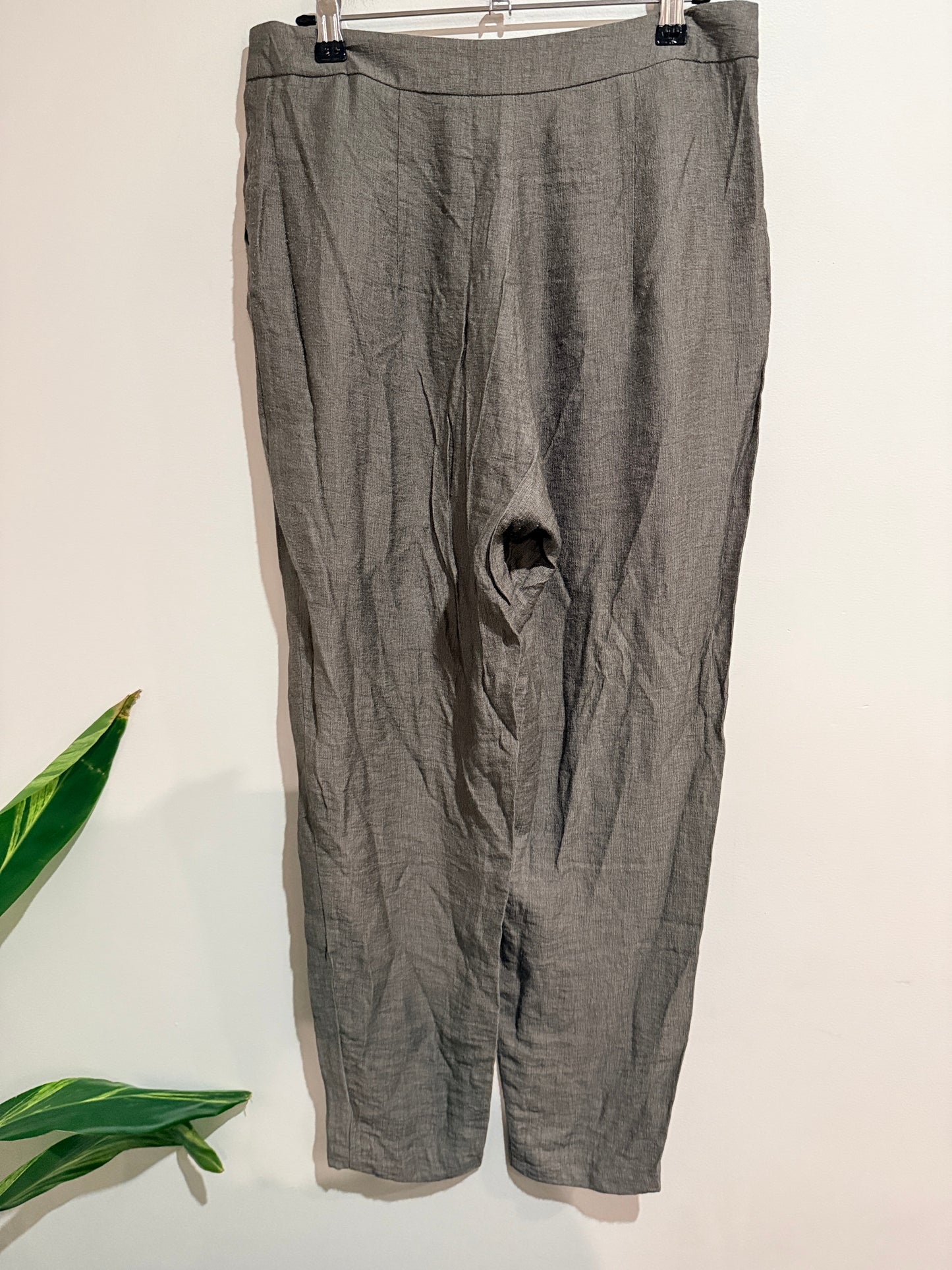 Annah Stretton (NZ Made) Pleated Trousers Size 10