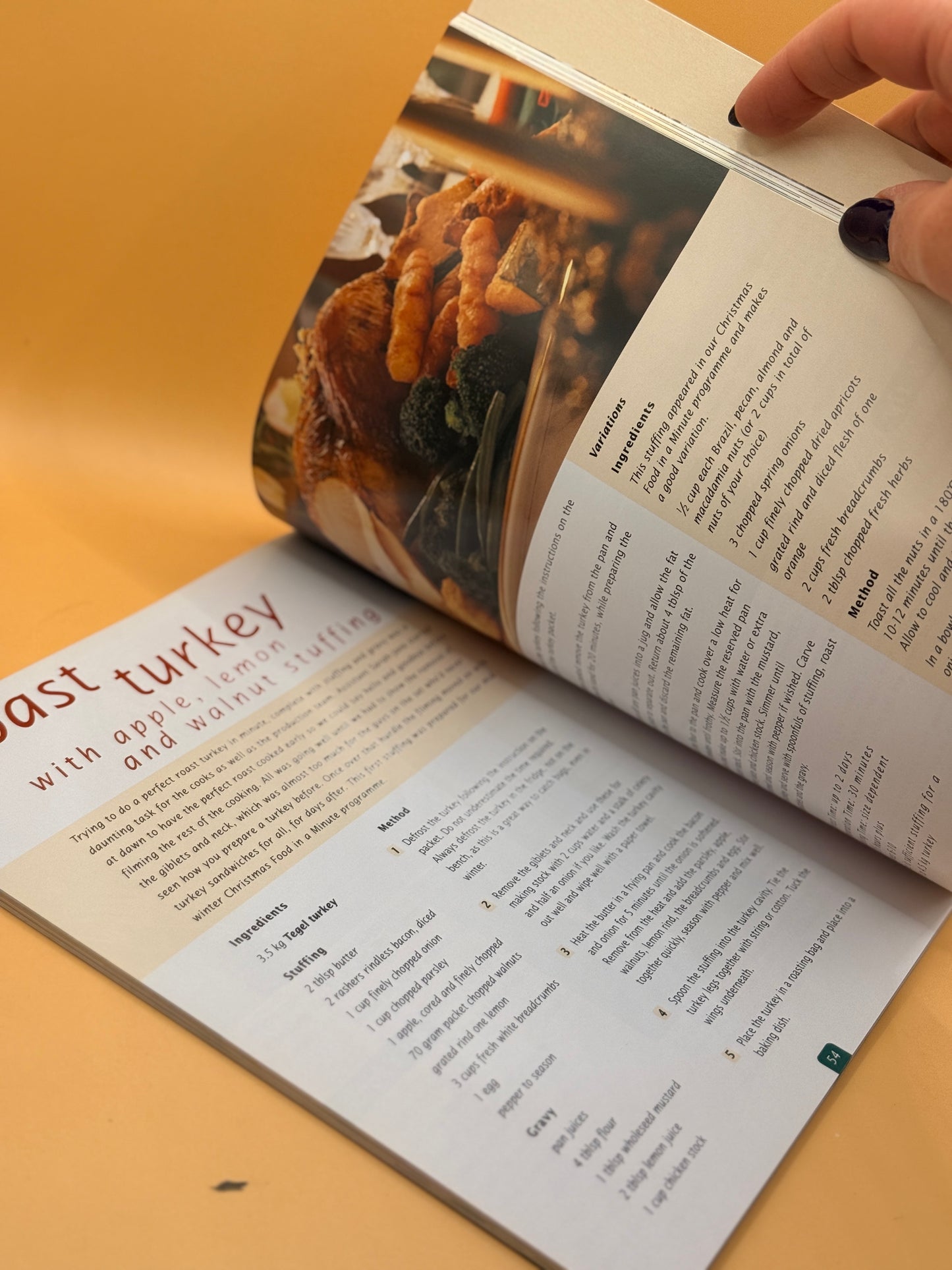 Food in a Minute by Allyson Gofton