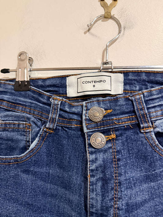 Contempo Distressed Skinny Jeans Size 8