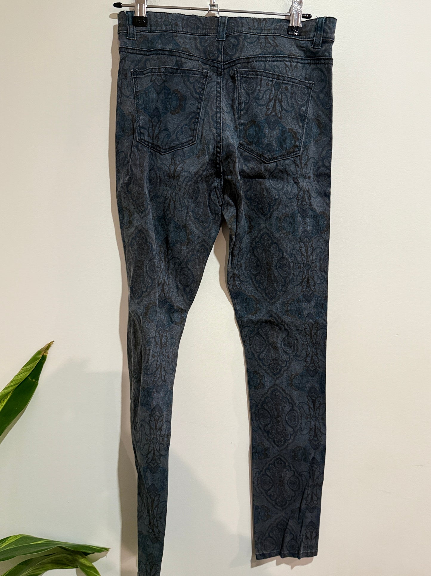 Max Patterned Skinny Jeans Size 8