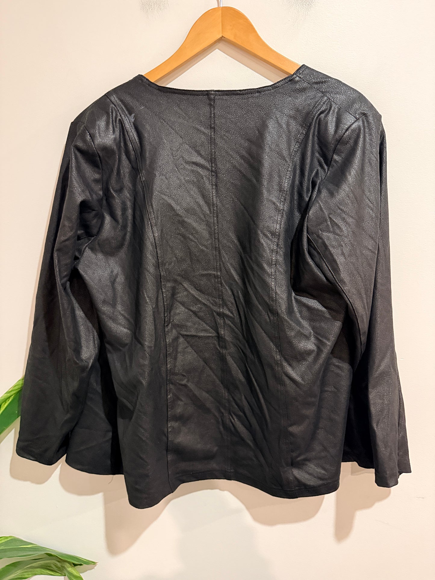 Runway NY Textured Jacket Size 20