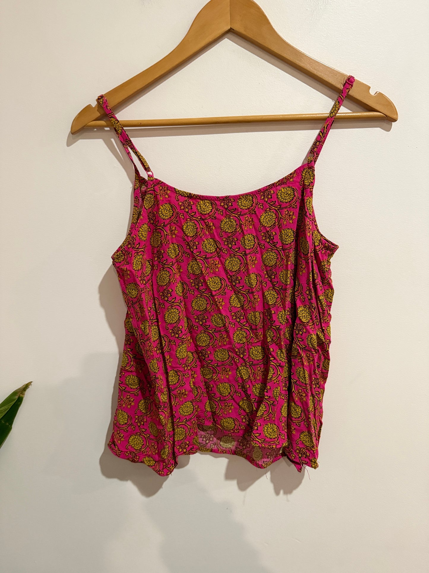 H & H Floral Cami Top Size 12