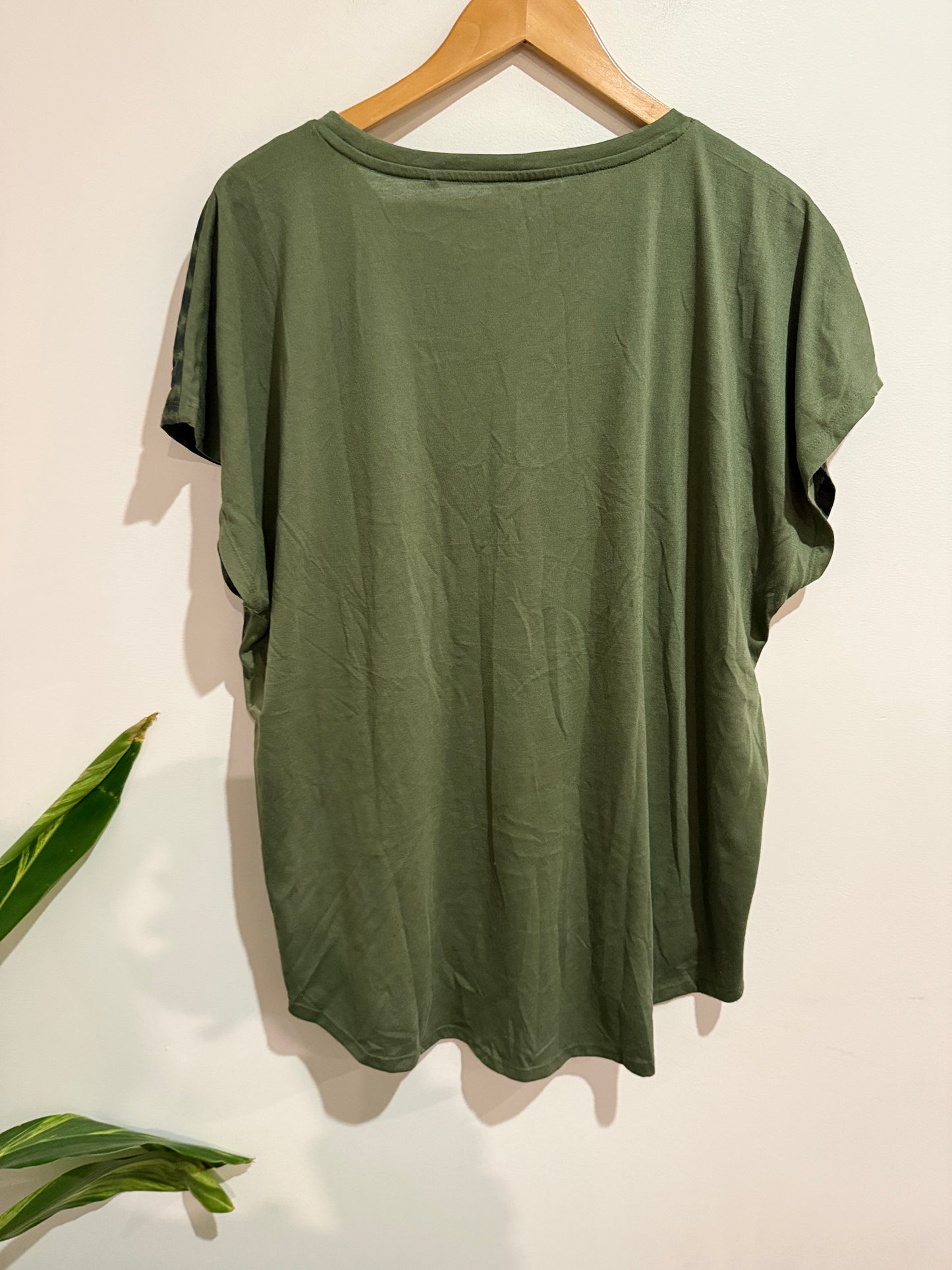 H & H Short-sleeve Print Top Size 2XL