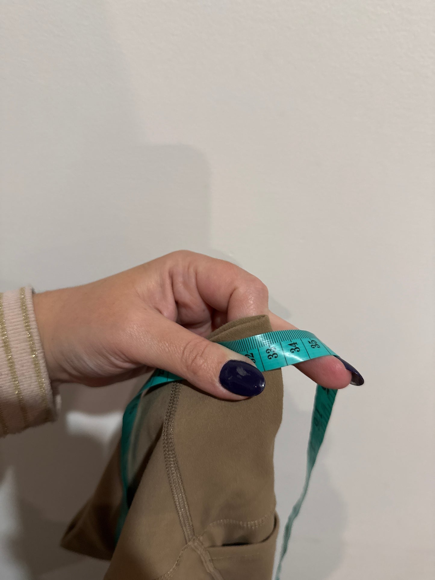 Lululemon Khaki Side-pocket Leggings Size 33cm Waist