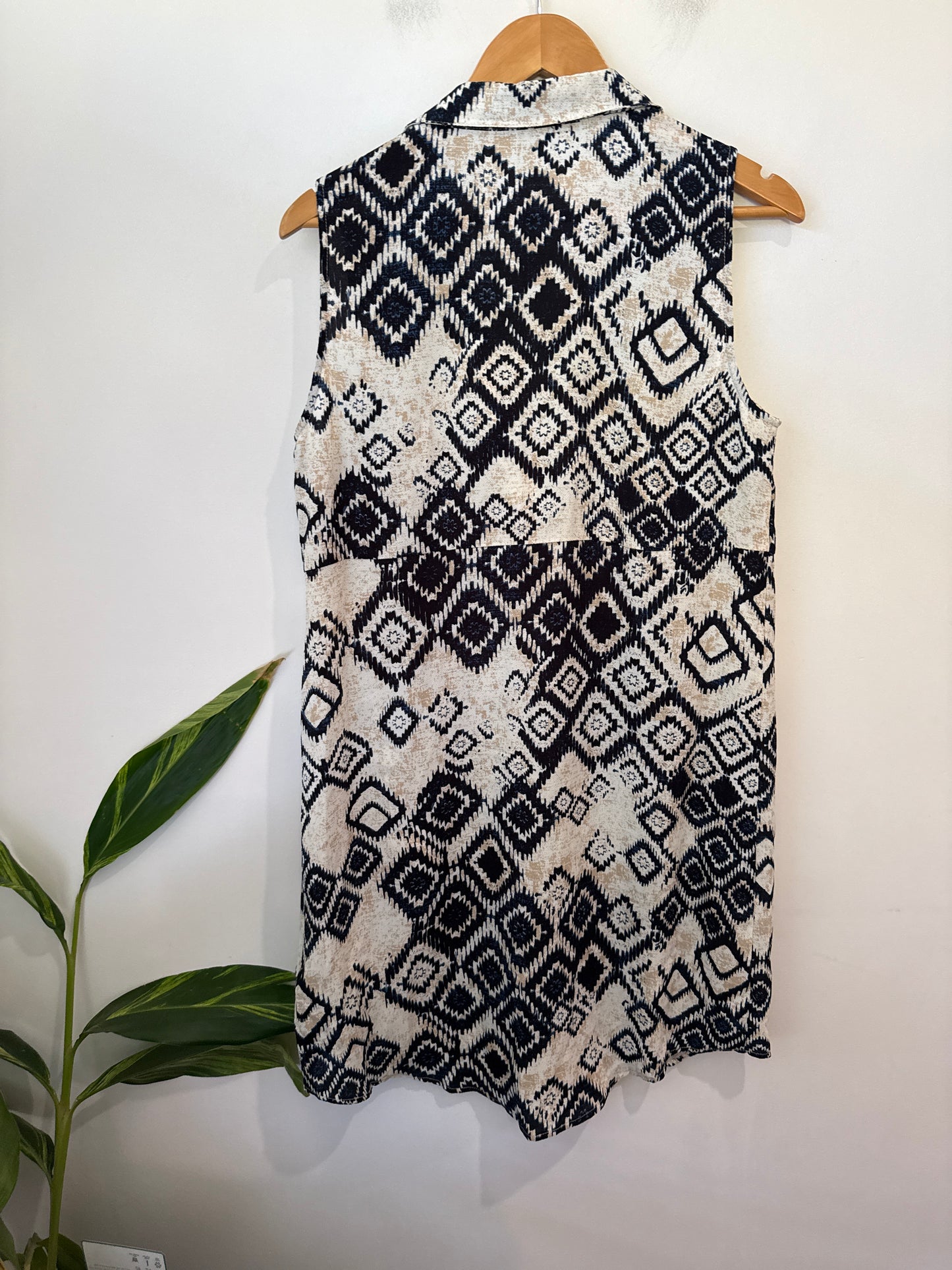 Suzannegrae Sleeveless Shirtdress Size M