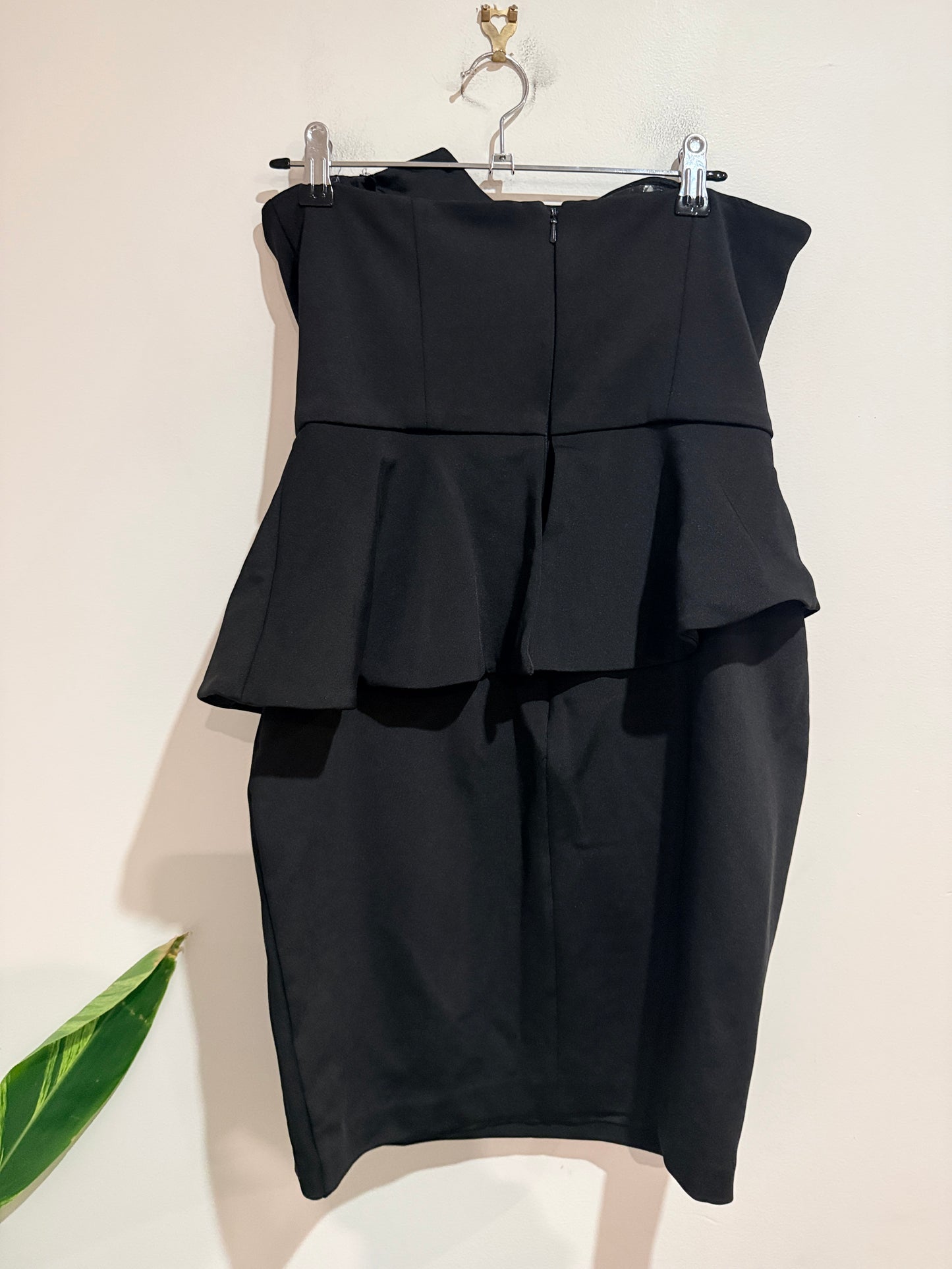 Forever New Strapless Peplum Bodycon Size 10
