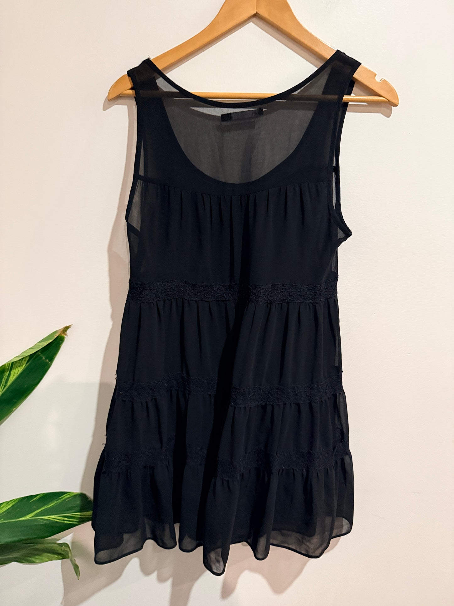 Dotti Tiered Mini Dress Size 12