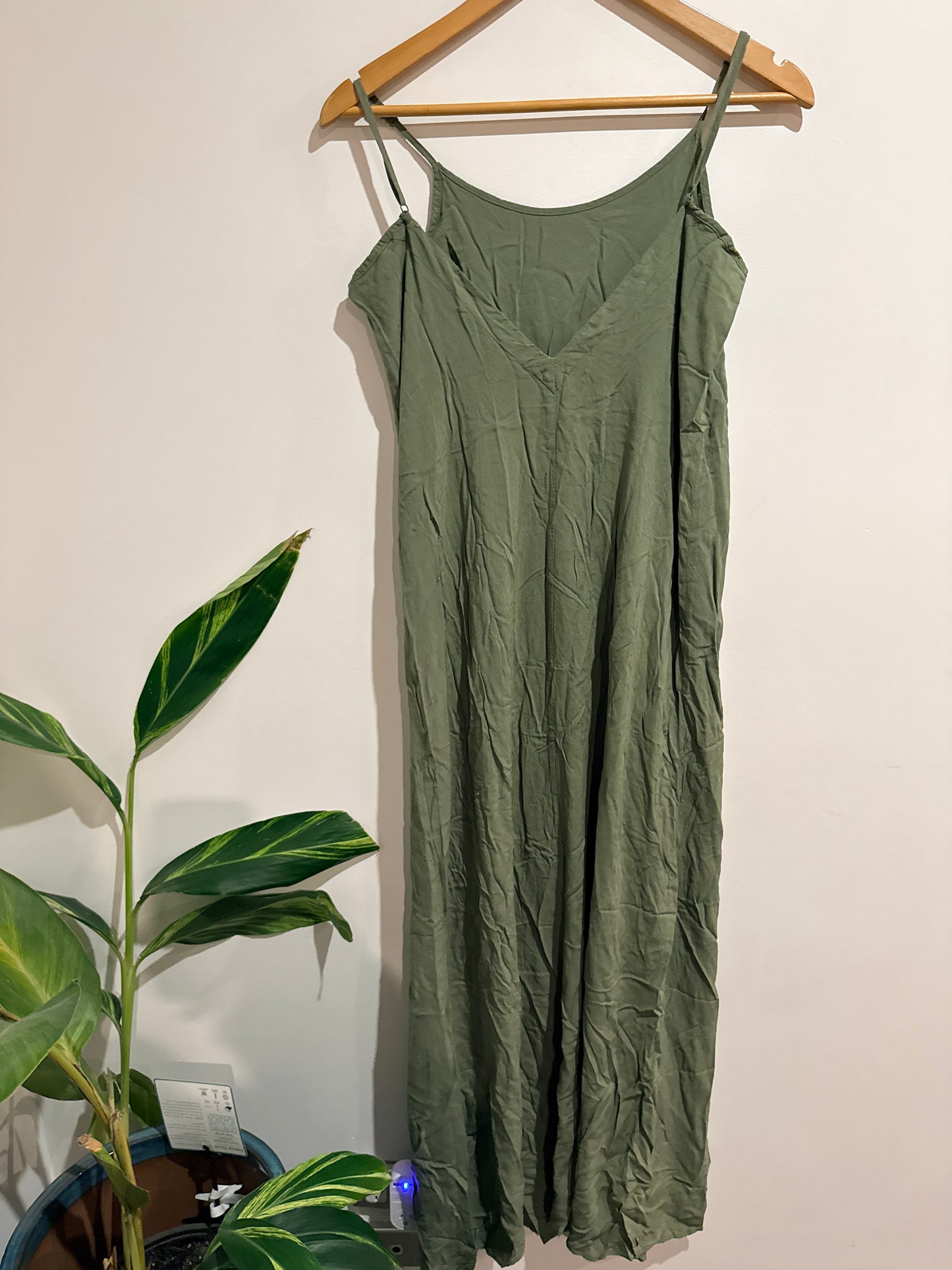 Glassons Maxi Dress Size U/Arm to U/Arm 46cm