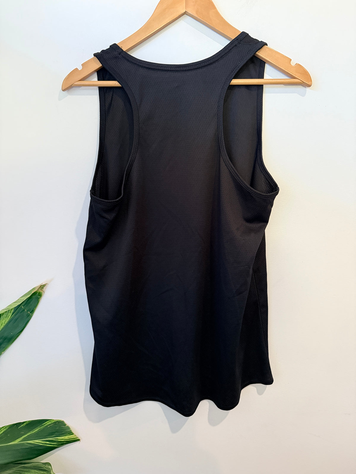 Anko Scoop-neck Tank Top Size 16
