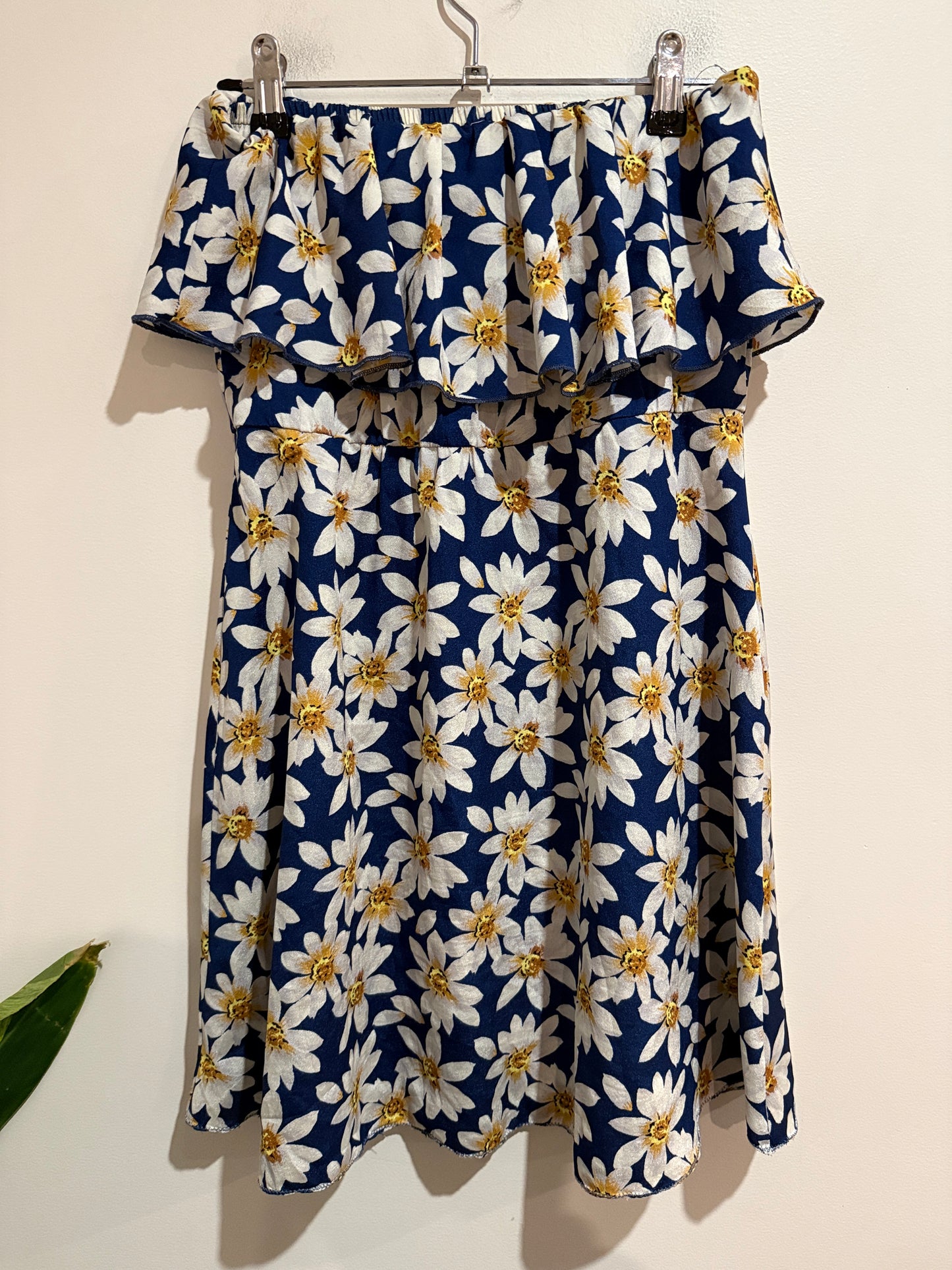 Ocean Drive Navy Daisy Floral Strapless Dress Size M