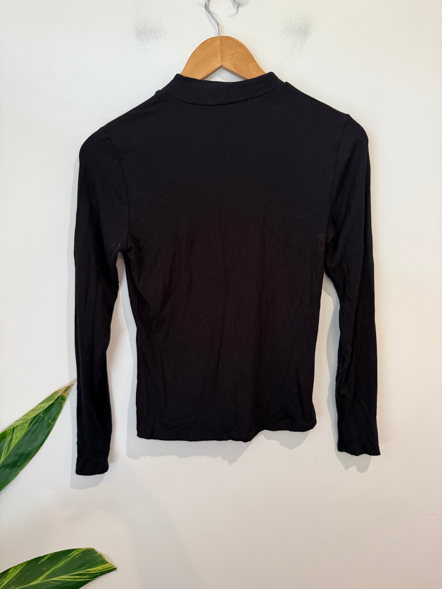 Unbranded Black Ribbed Mock Neck Long Sleeve Top