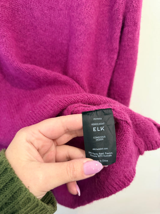 ELK V-neck Knit Sweater Size U/Arm to U/Arm 56cm