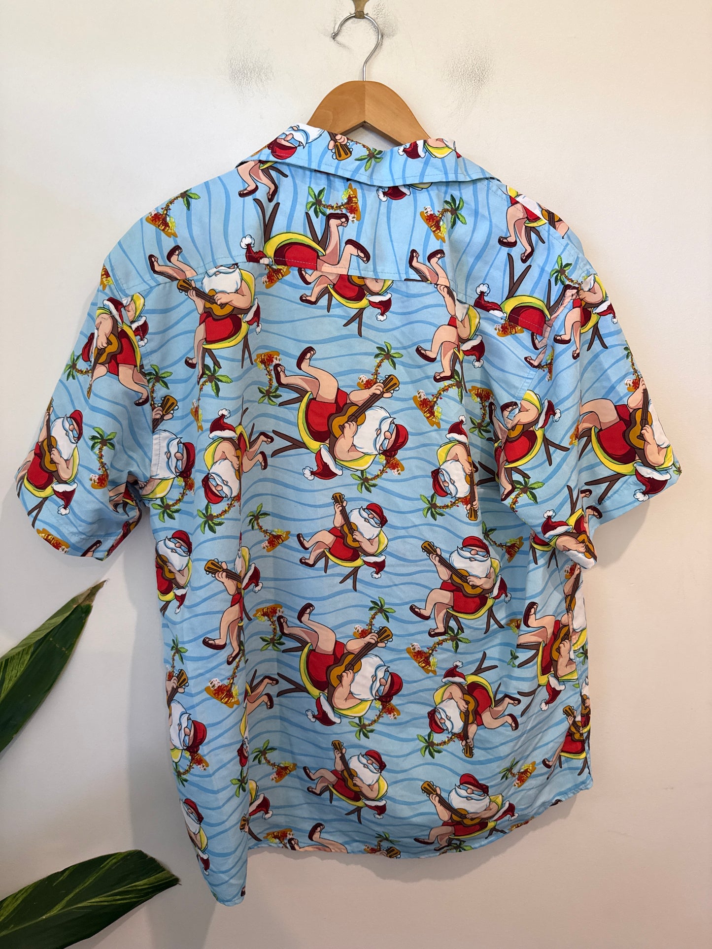 Brand Unknown Tropical Shirt Size XL | U/Arm to U/Arm 62cm