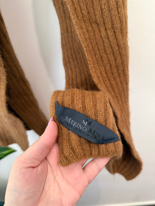 MERINO MINK Ribbed Knit Scarf