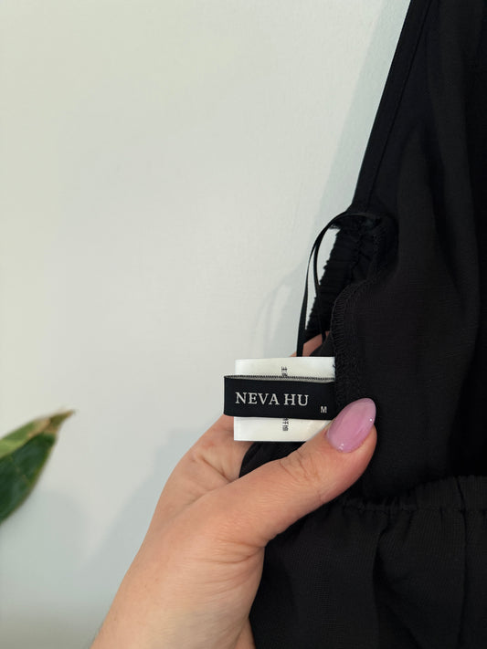 Nevahu Halterneck Jumpsuit Size M | U/Arm to U/Arm 37cm | Waist 104cm