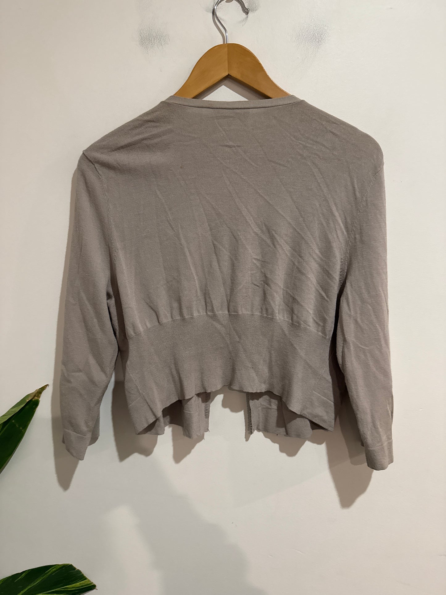 Jacqui.E Size L Beaded Collar Cardigan