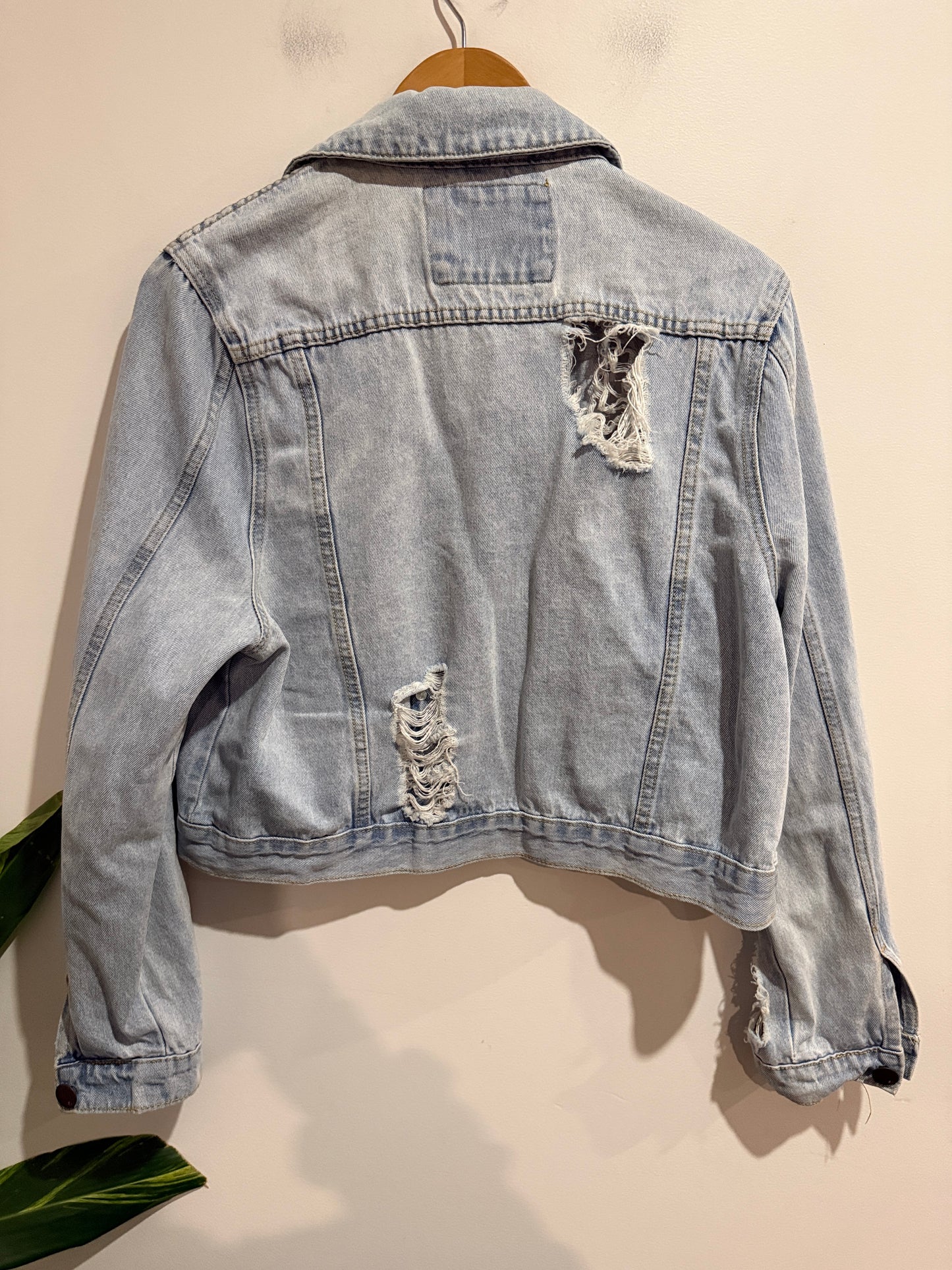 Cotton On Size 14 Light Wash Distressed Denim Jacket