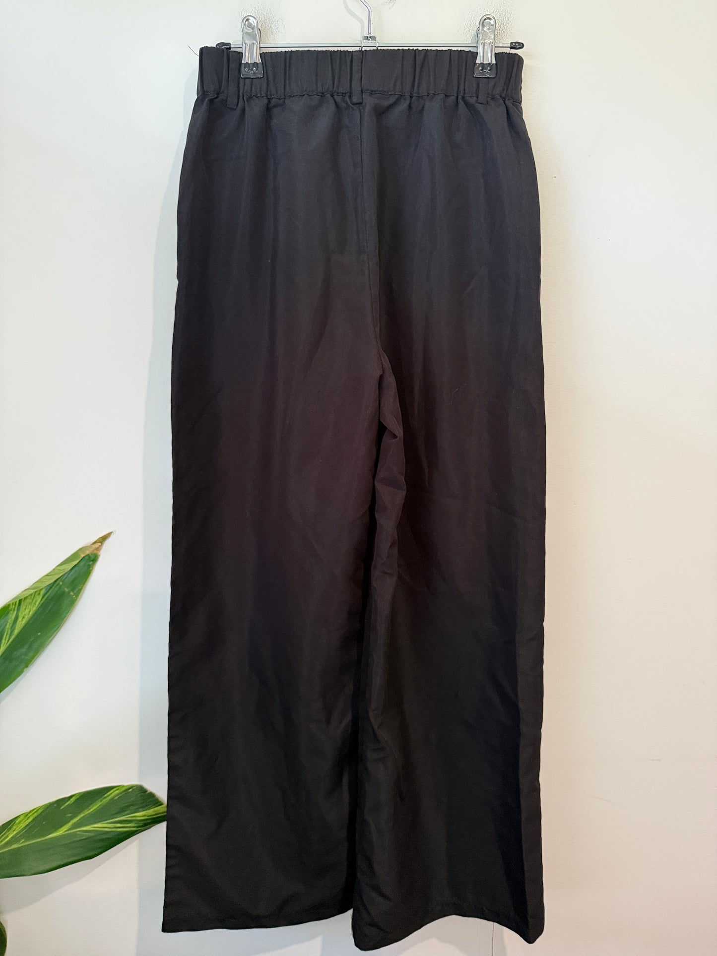 SHEIN Size S Wide Leg Pleated Trousers