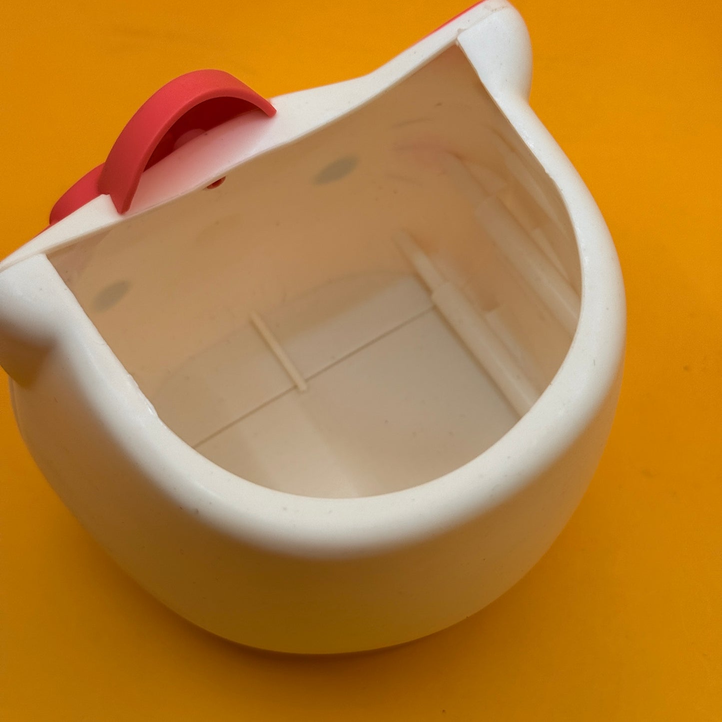 Hello Kitty Plastic Storage Holder