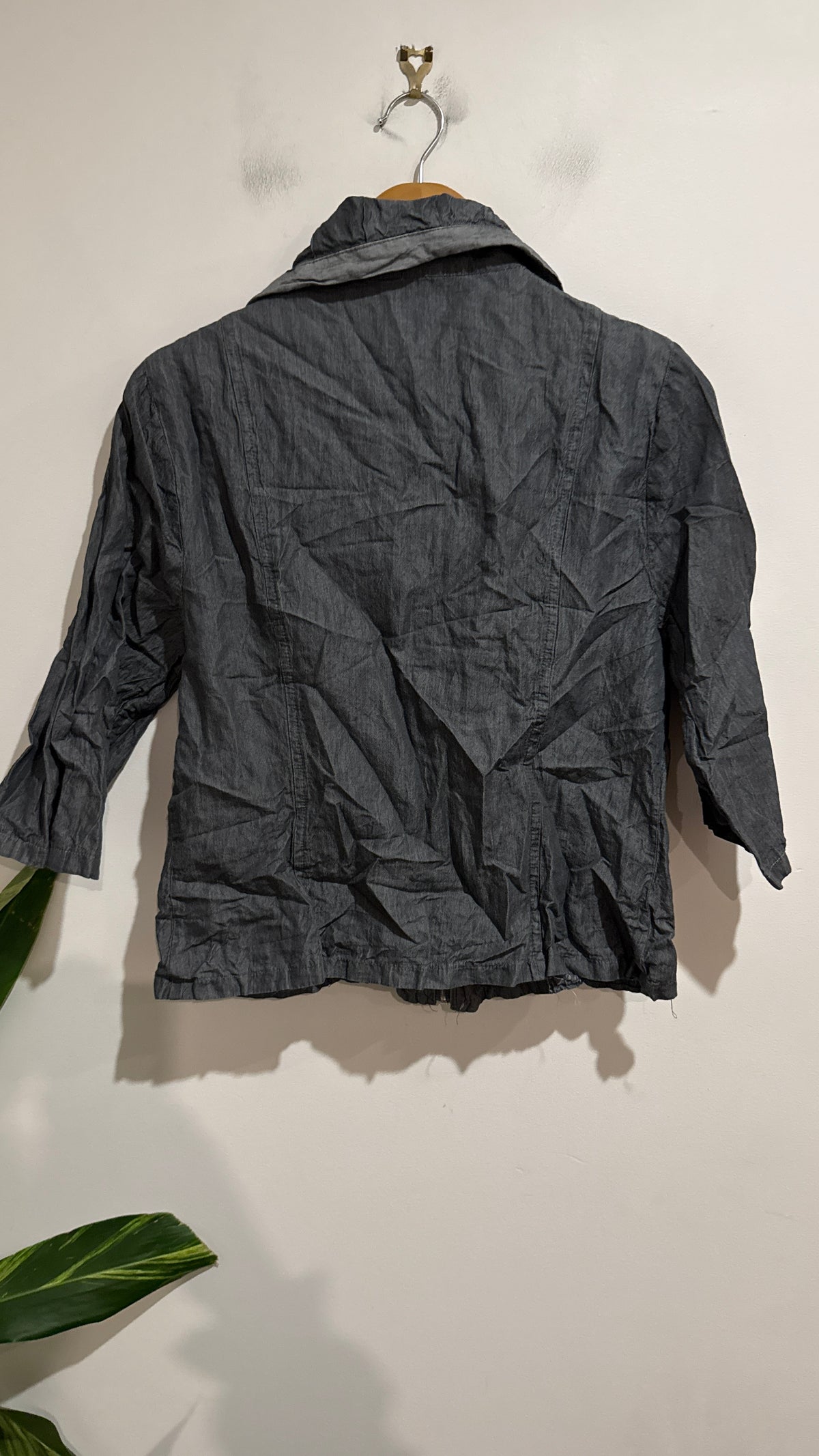 Staxs Size 14 | U/Arm to U/Arm 48cm Zip Front Jacket
