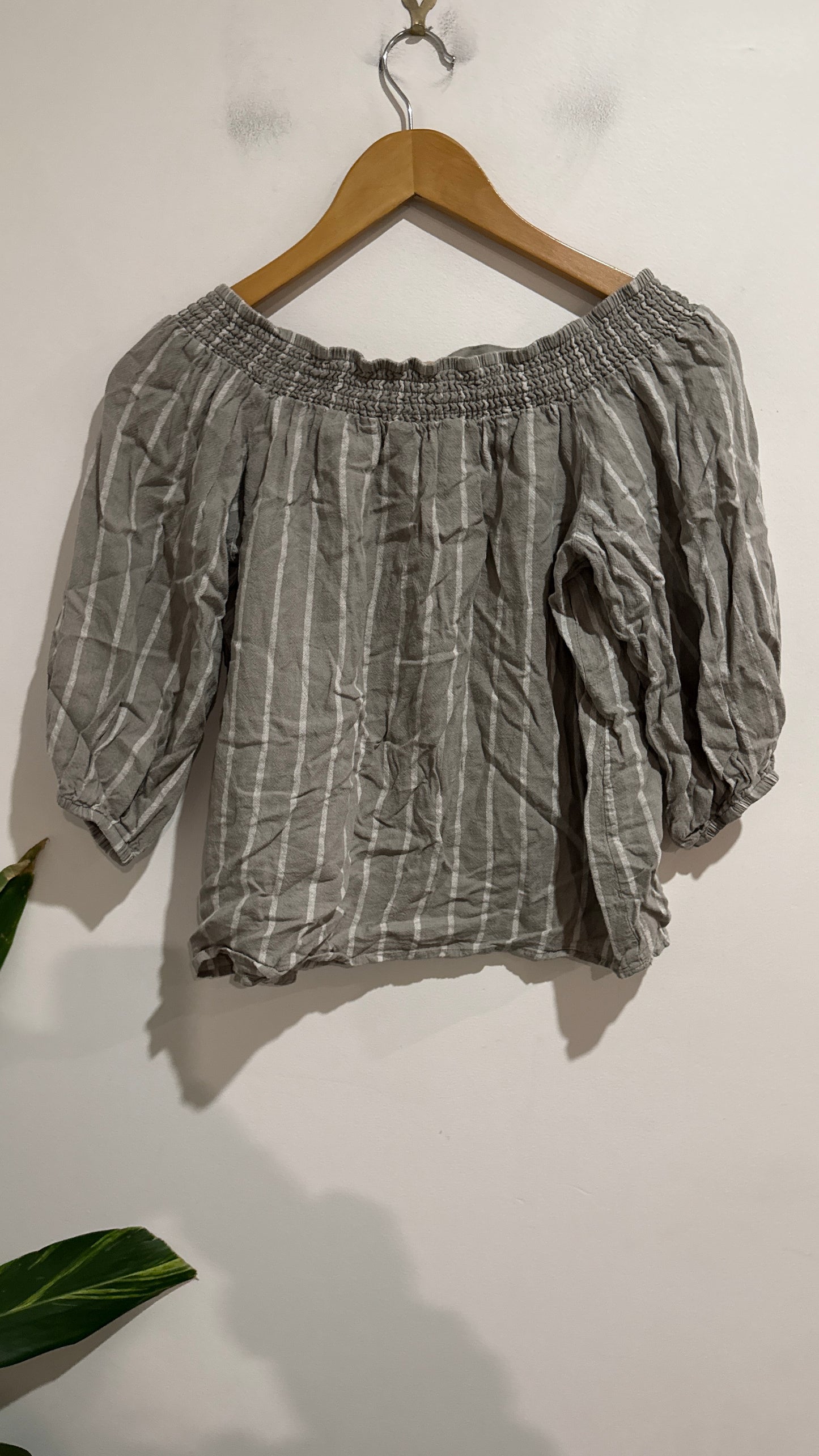 Glassons Striped Off-the-shoulder Top Size 10